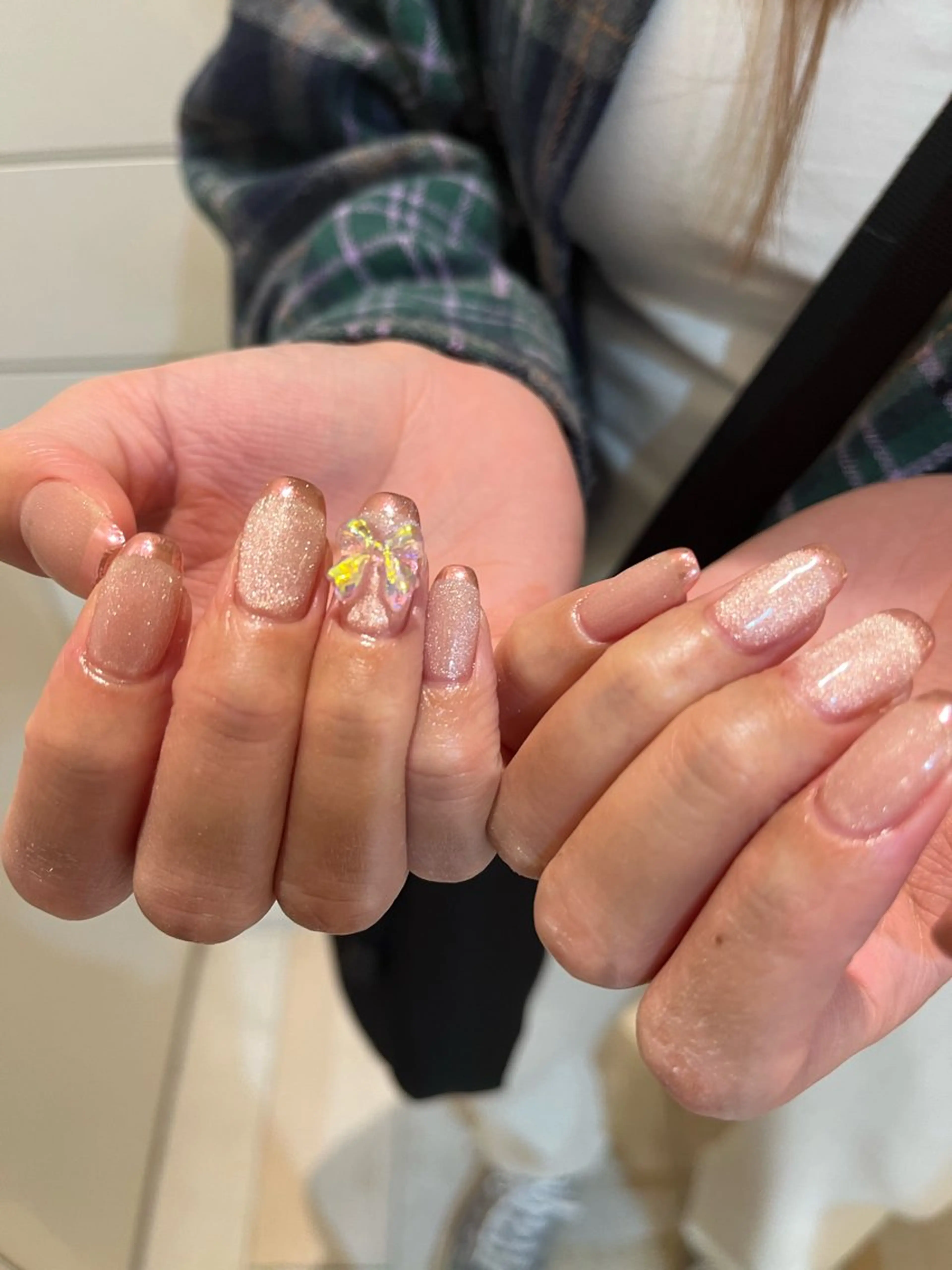 ネイル フレンチネイル マグネットネイル ミラーネイル ハンドネイル Momone ／渋谷／パラジェルのネイルデザイン