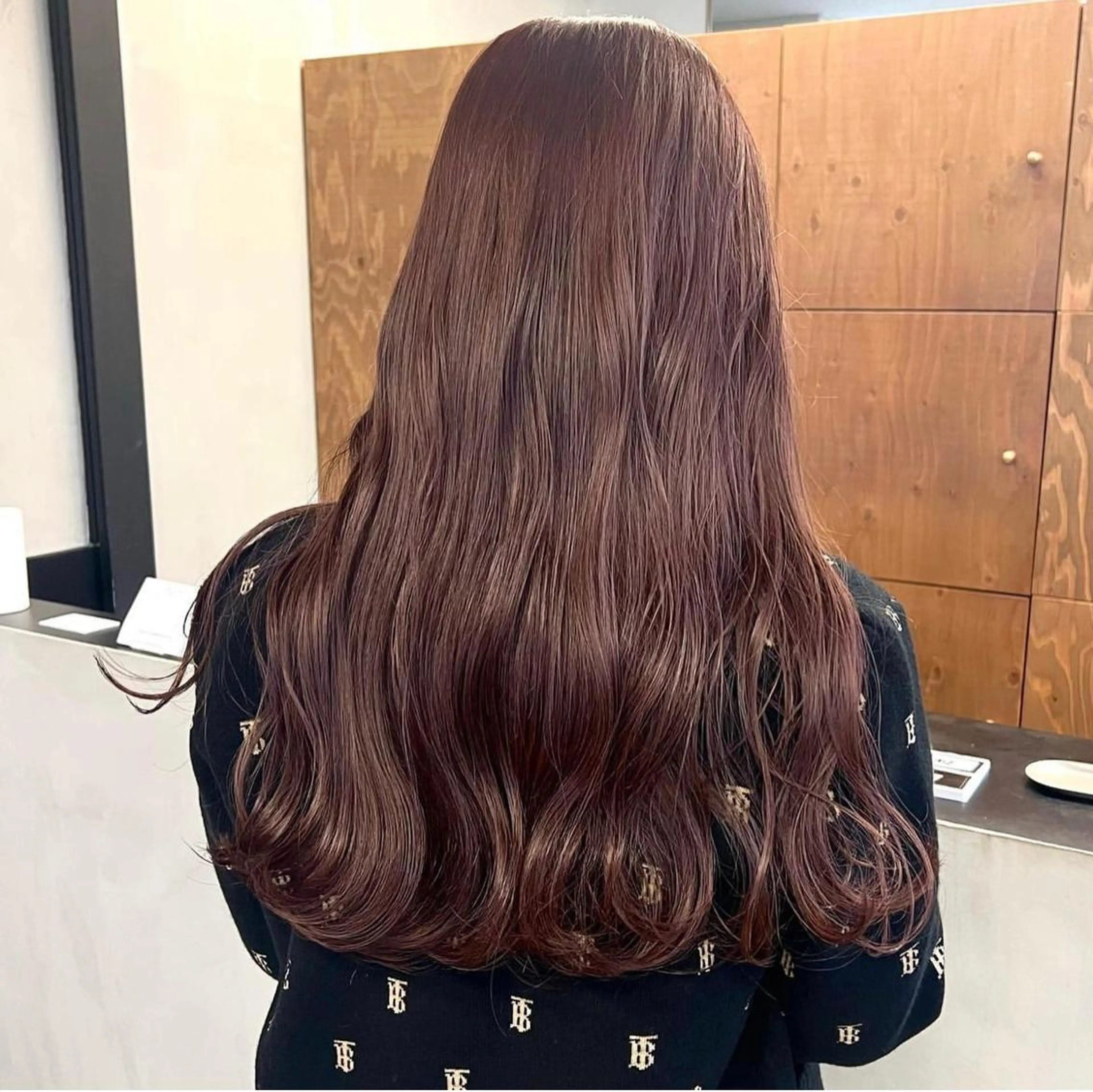 ロング カラー パーマ ヘアアレンジ メンズ キッズ ネイル マツエク・マツパ アイブロウ ブラウン EMANON梅田店所属・前川 朋香のヘアスタイル