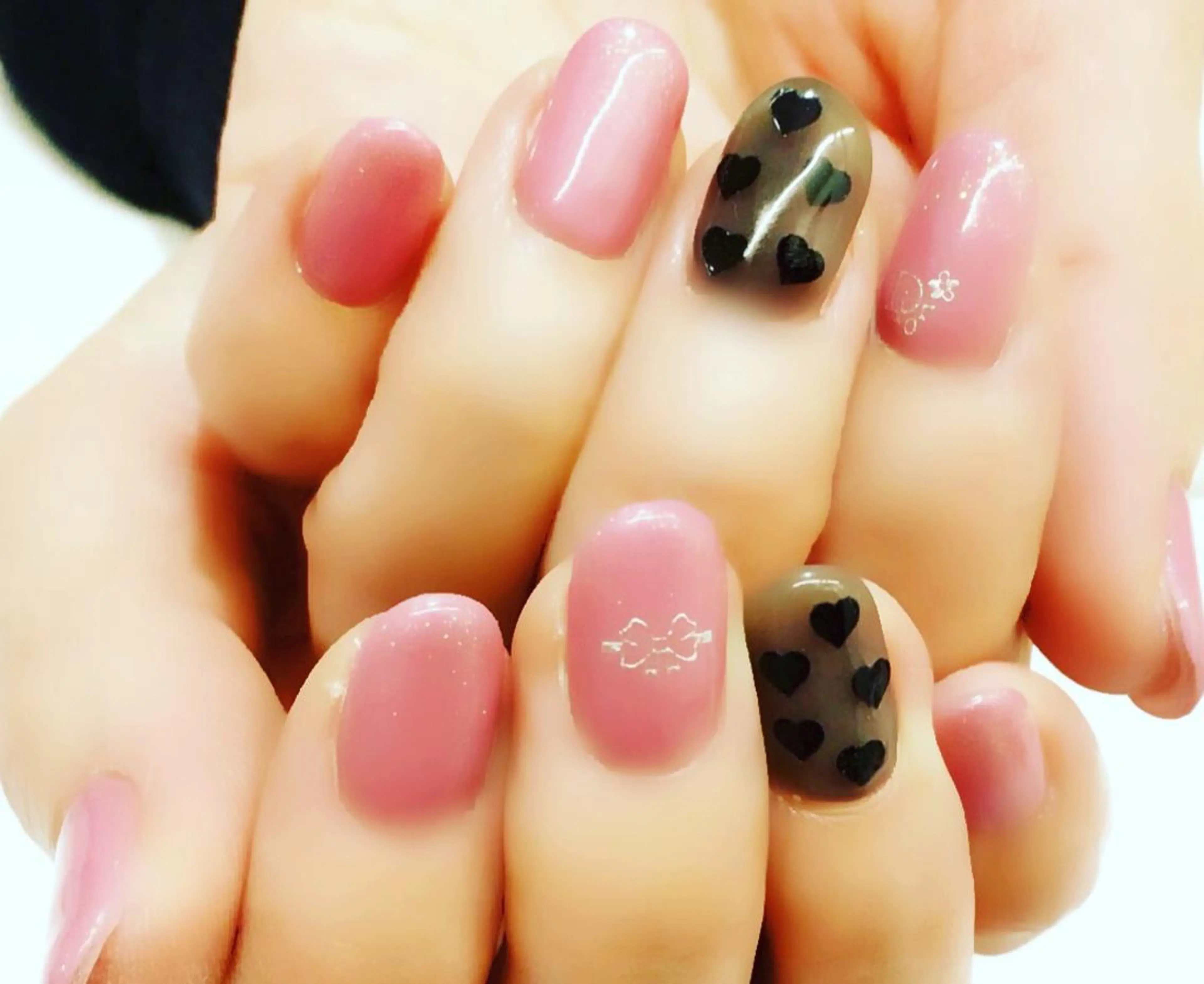 ショート ネイル アートネイル フットネイル キラキラネイル スカルプネイル ストーンネイル NAILSGOGO shibuyaのネイルデザイン