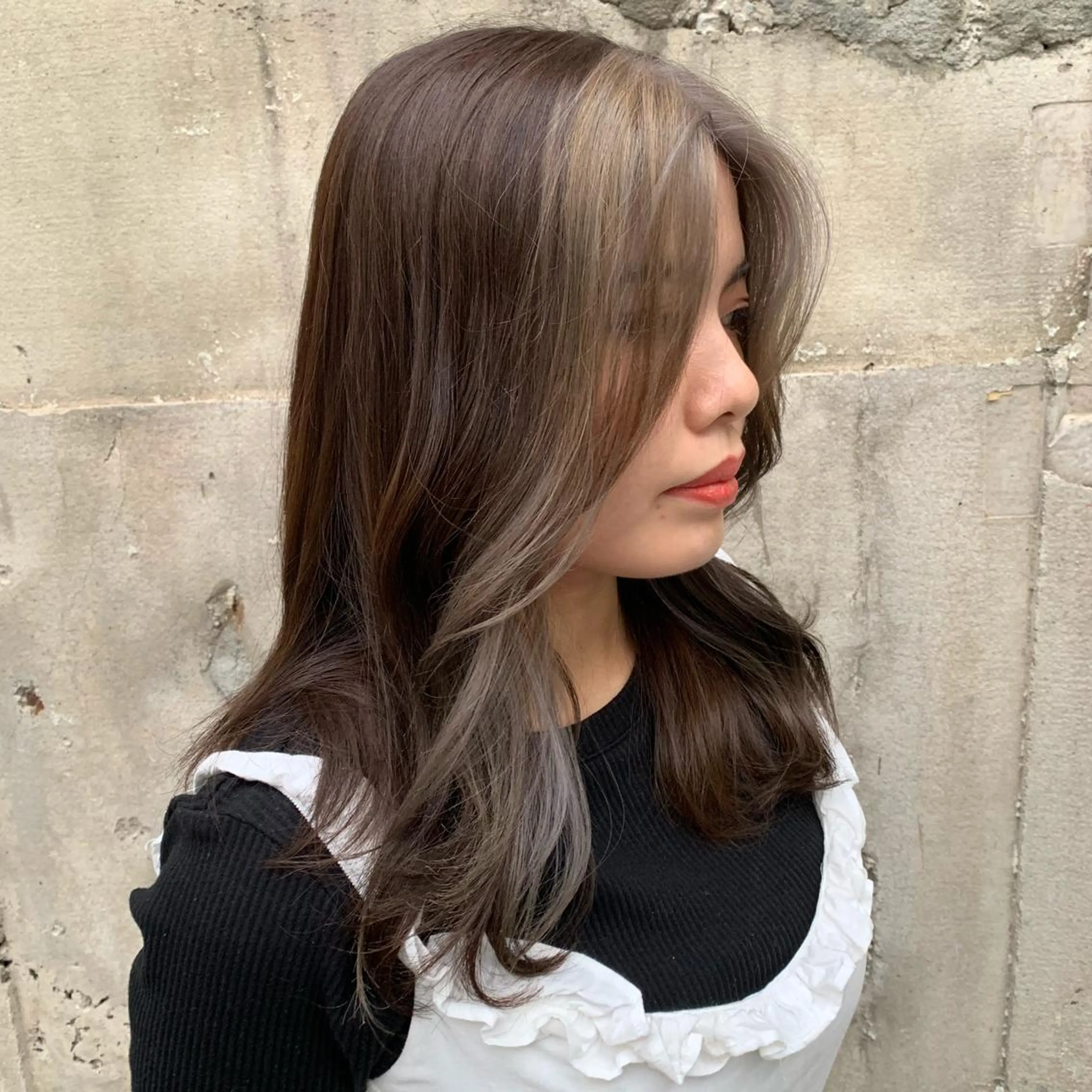 ミディアム カラー ミストバング 韓国×巻ける髪質改善 💍maki💍のヘアスタイル