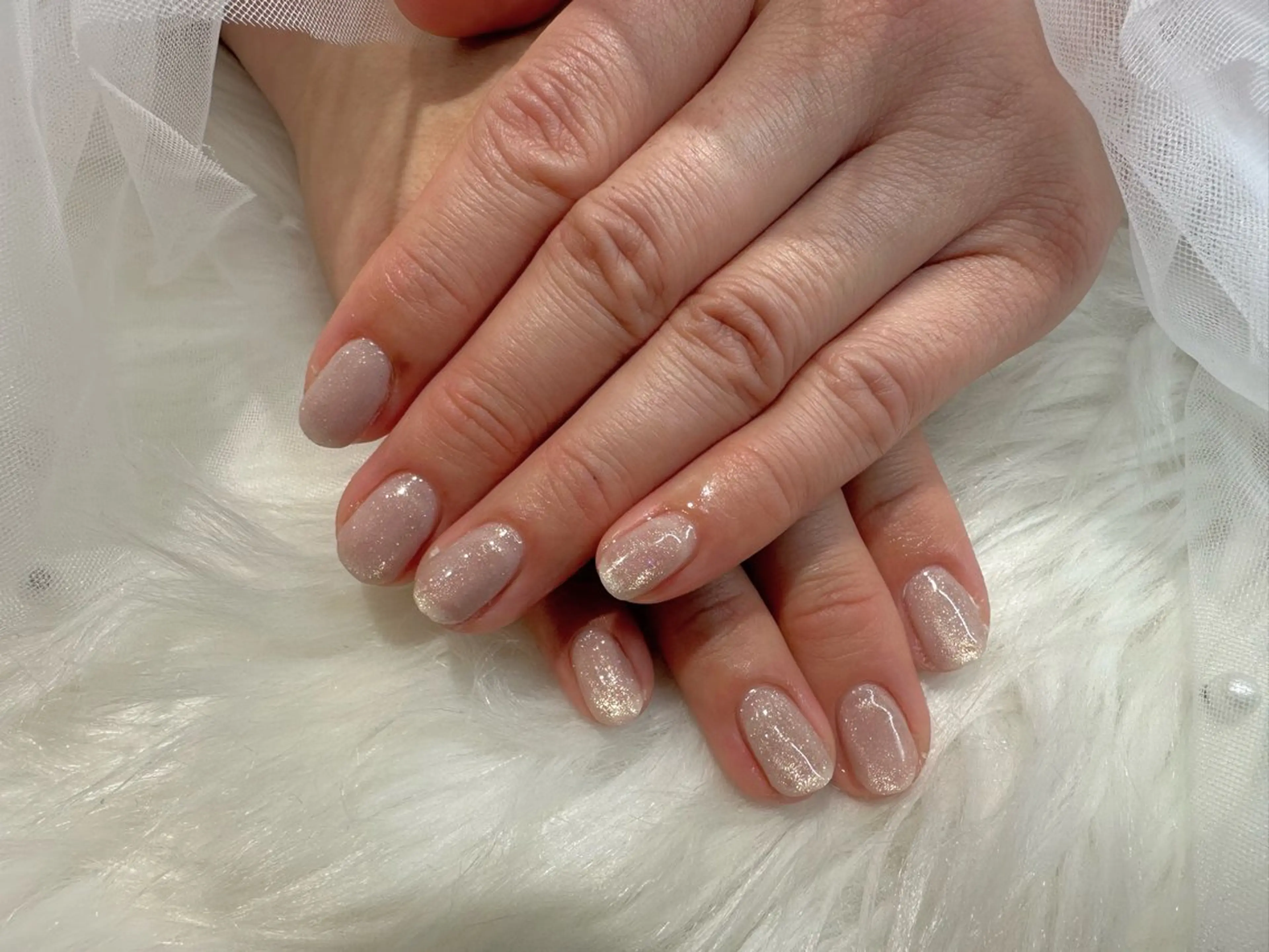 ネイル フラッシュネイル フラッシュマグ マグネットネイル ピンク 春ネイル Viel💅 〜yuki〜のネイルデザイン
