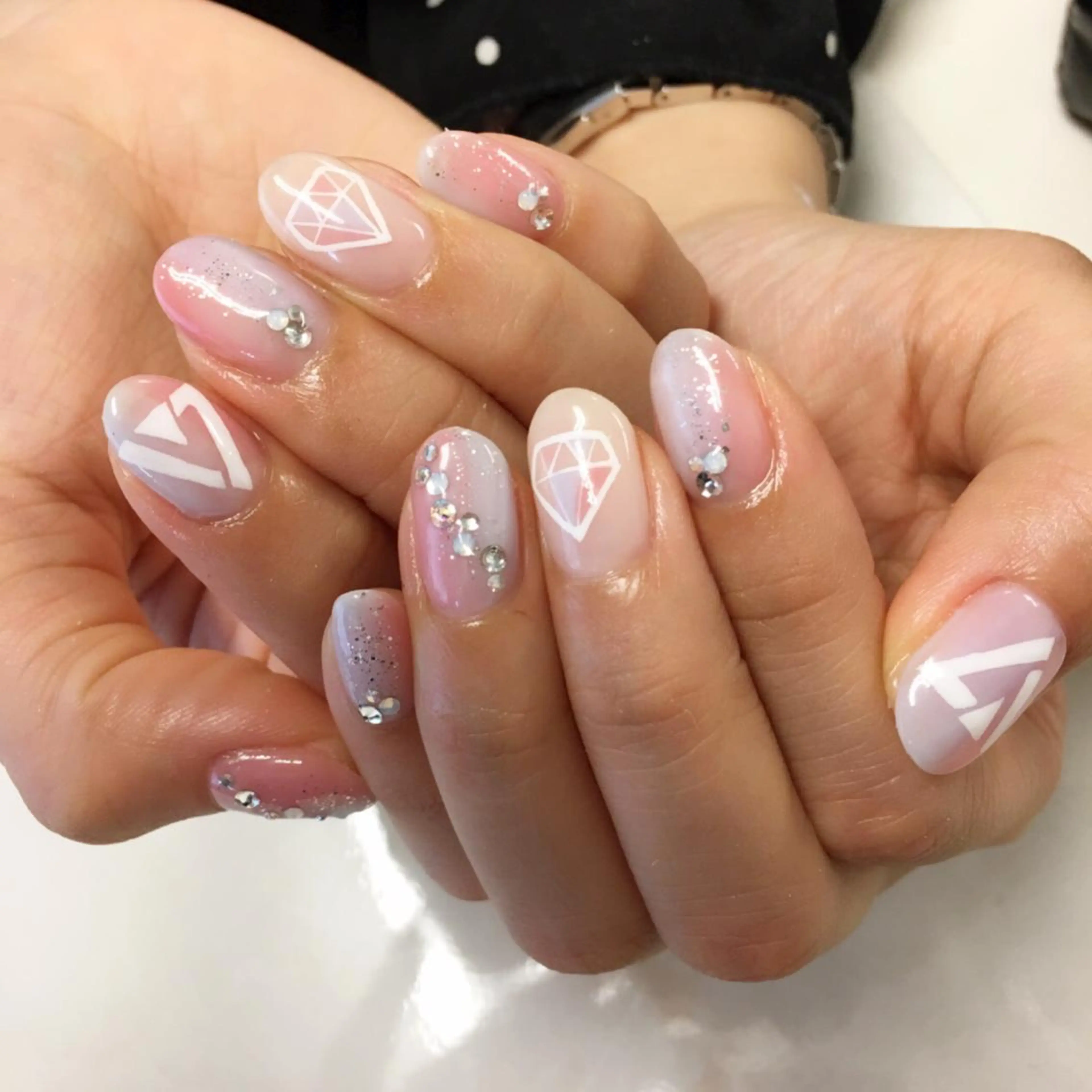 ネイル ジェルネイル SHINE NAILのネイルデザイン
