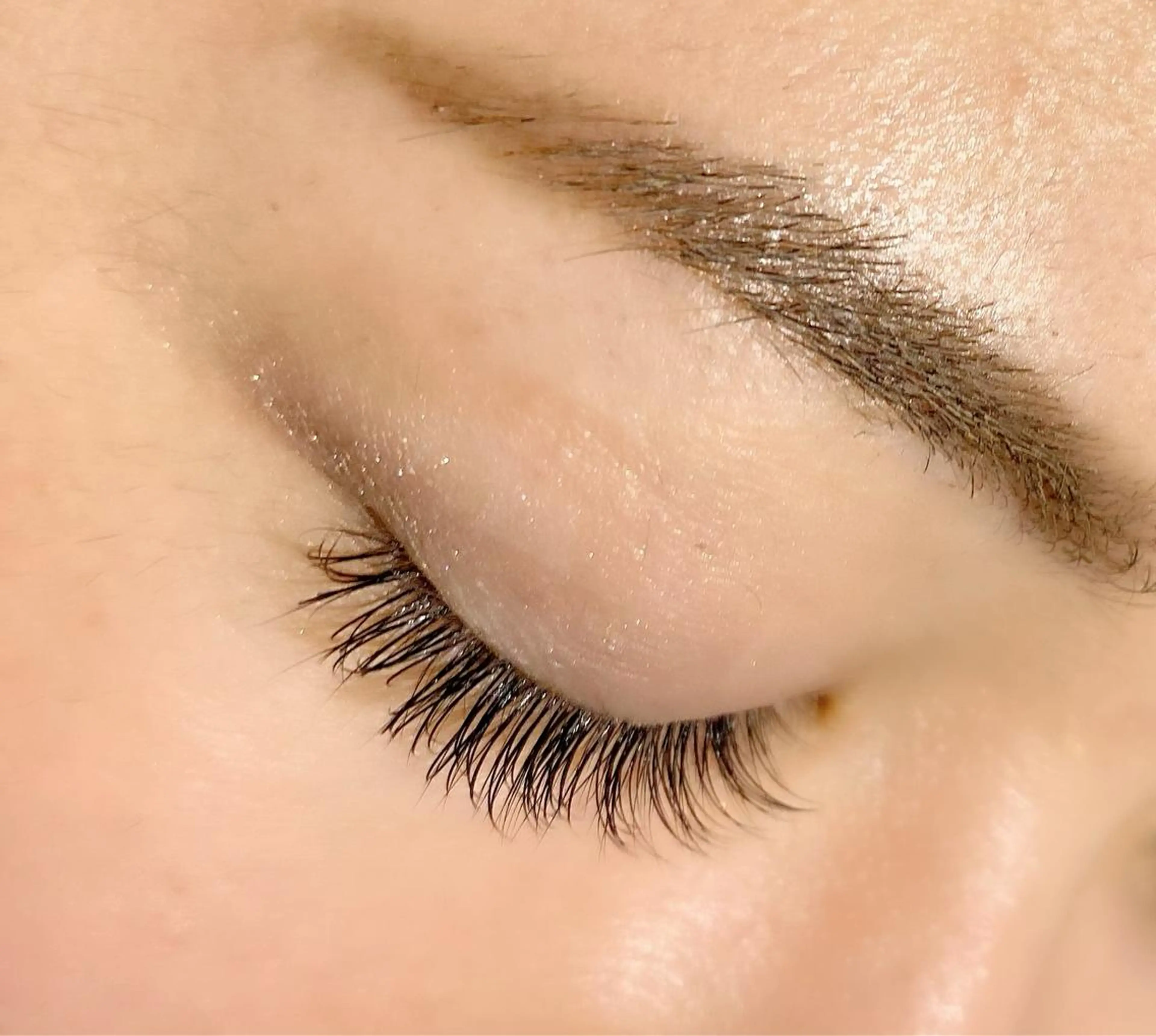 マツエク・マツパ フラットラッシュ マツエク アイデザイナー Key（ケイ）の眉毛・アイブロウイメージ