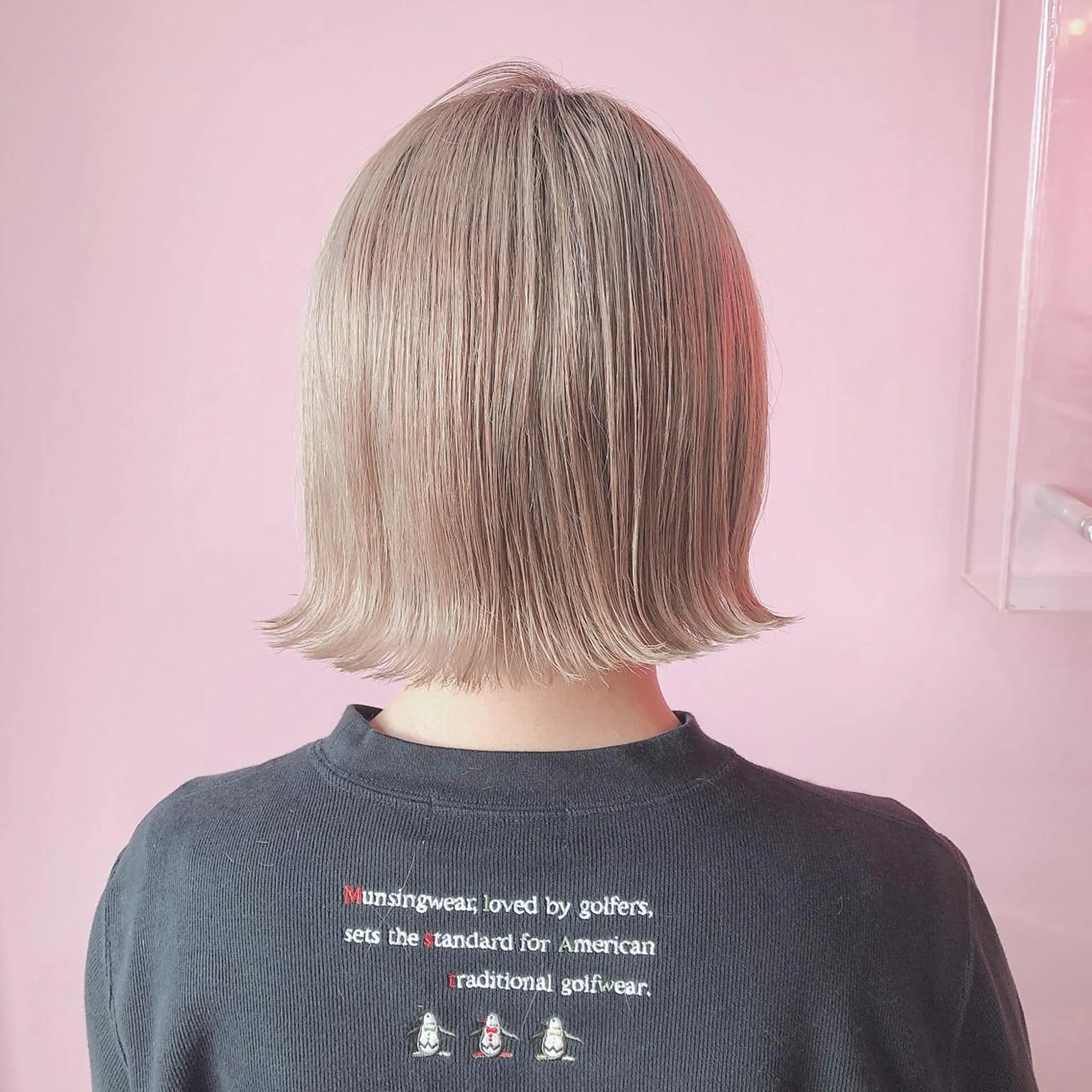 ショート カラー ボブ entality所属・mizuki  韓国 ヘア/髪質改善のヘアスタイル