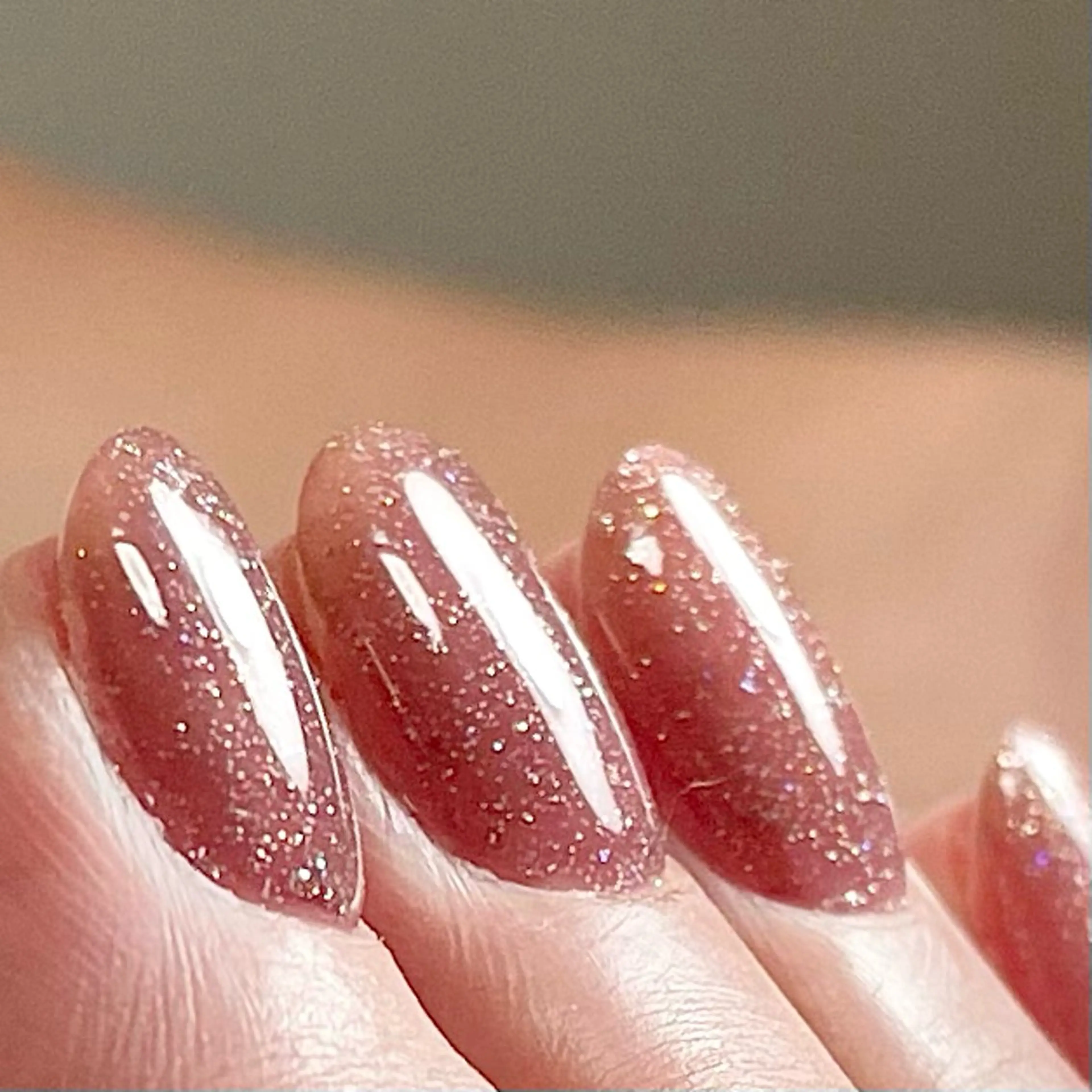 ネイル えみ HaniOhanaのネイルデザイン