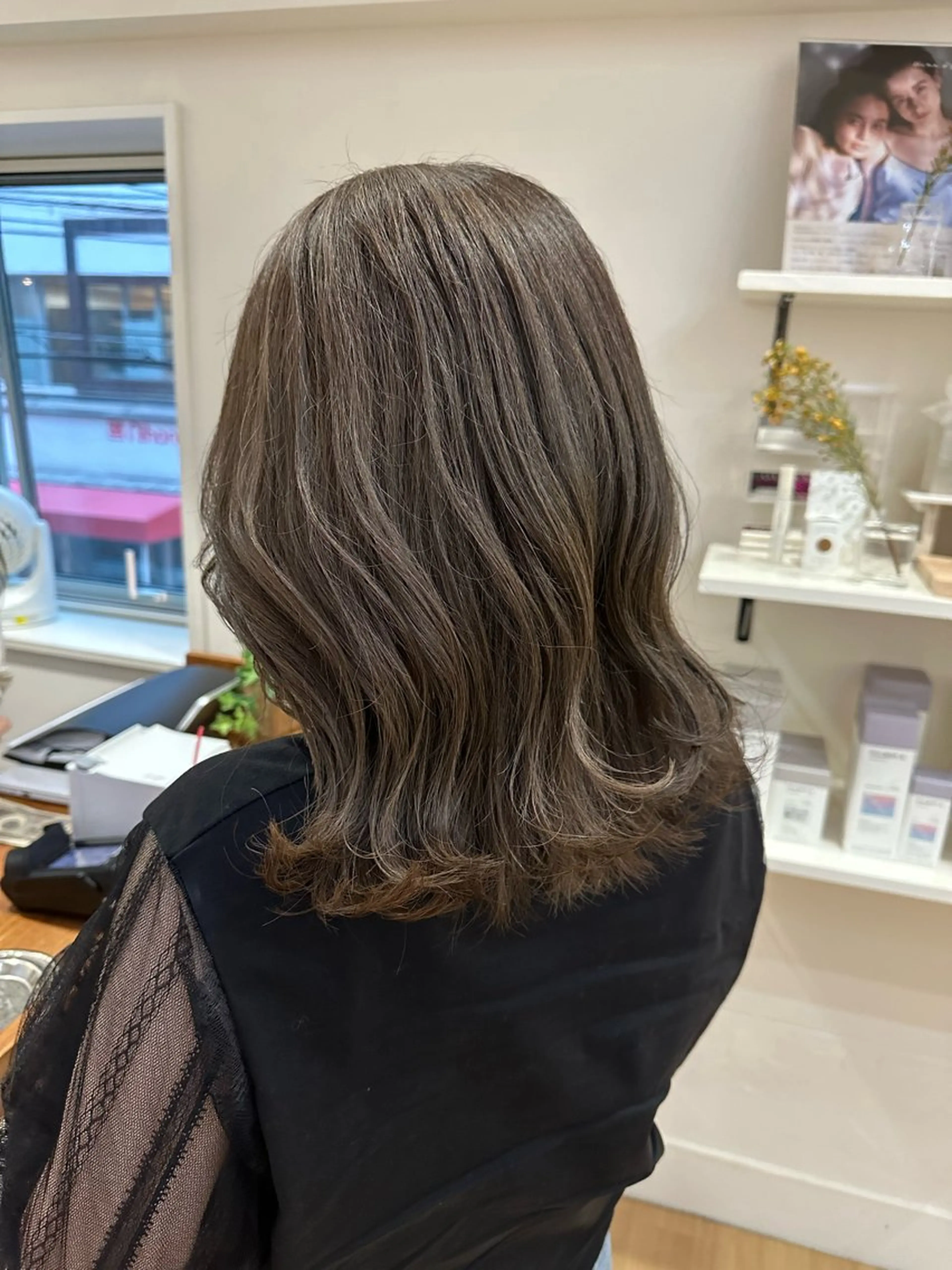 ミディアム カラー ブリーチ グレージュ オレンジ luve heart's And Be  minamisemba所属・脇坂 佳世の眉毛・アイブロウイメージ