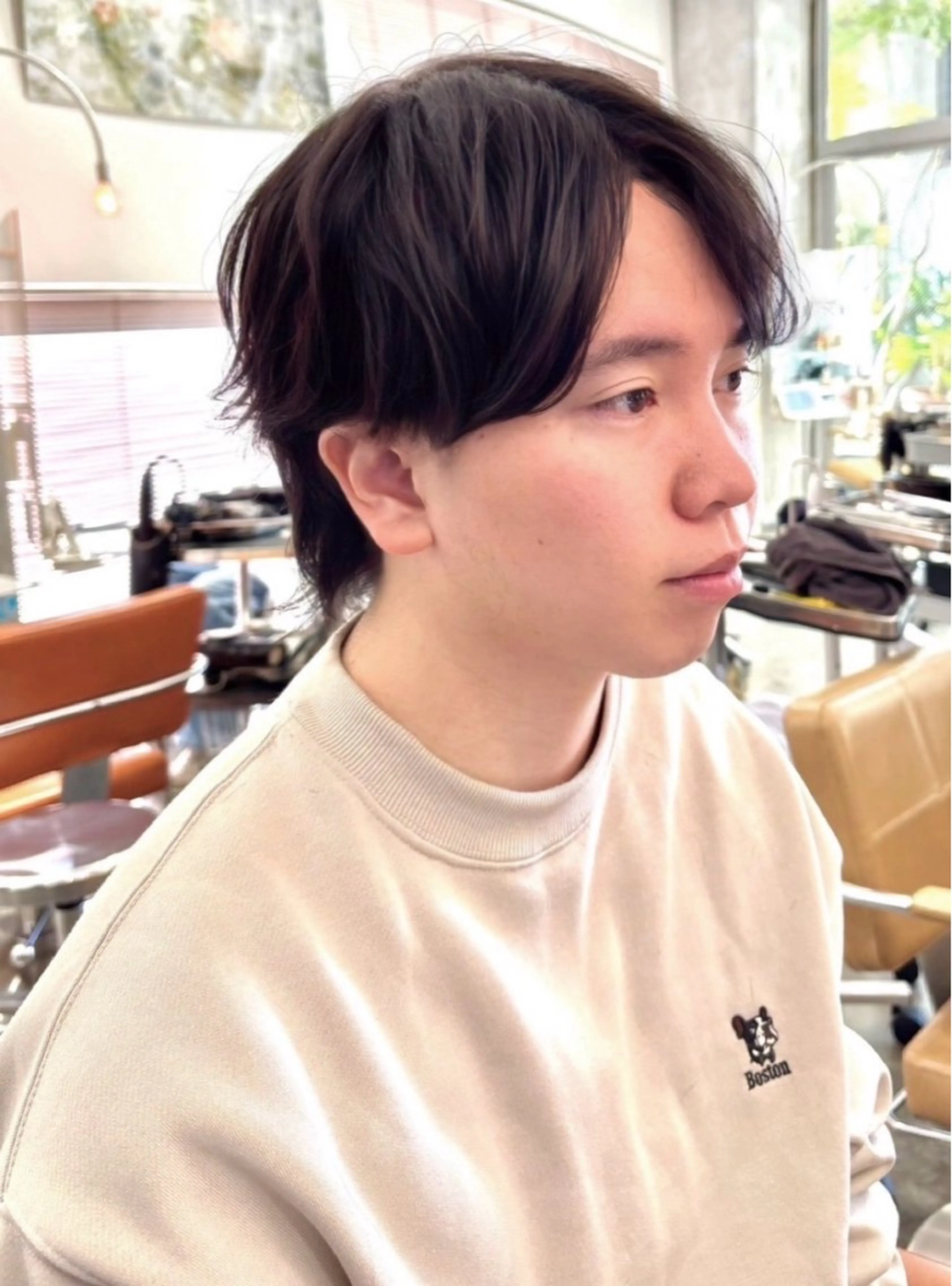 メンズ ビジネス センターパート カット egerie prime 井向幹滉のヘアスタイル