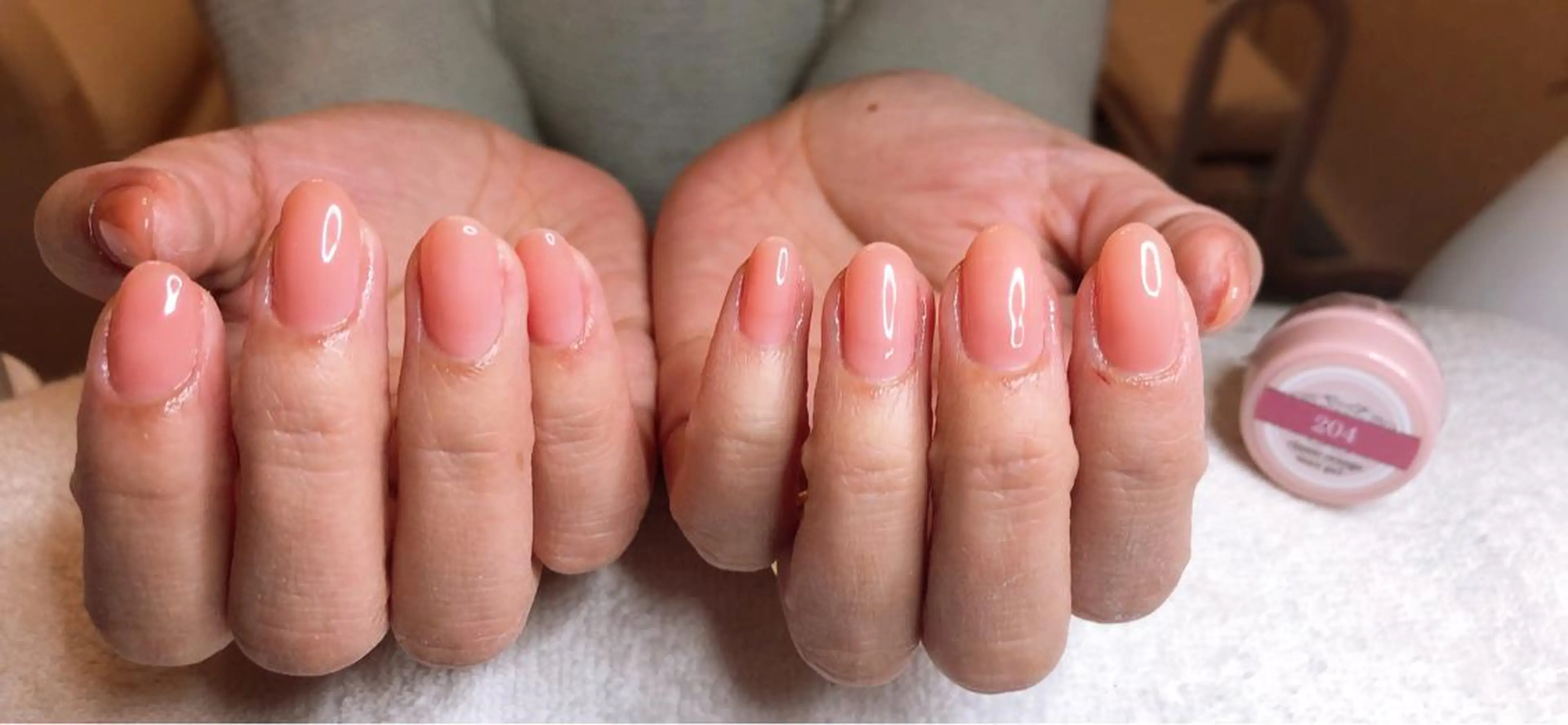 セミロング ネイル 長さ出し専門 nynaのネイルデザイン