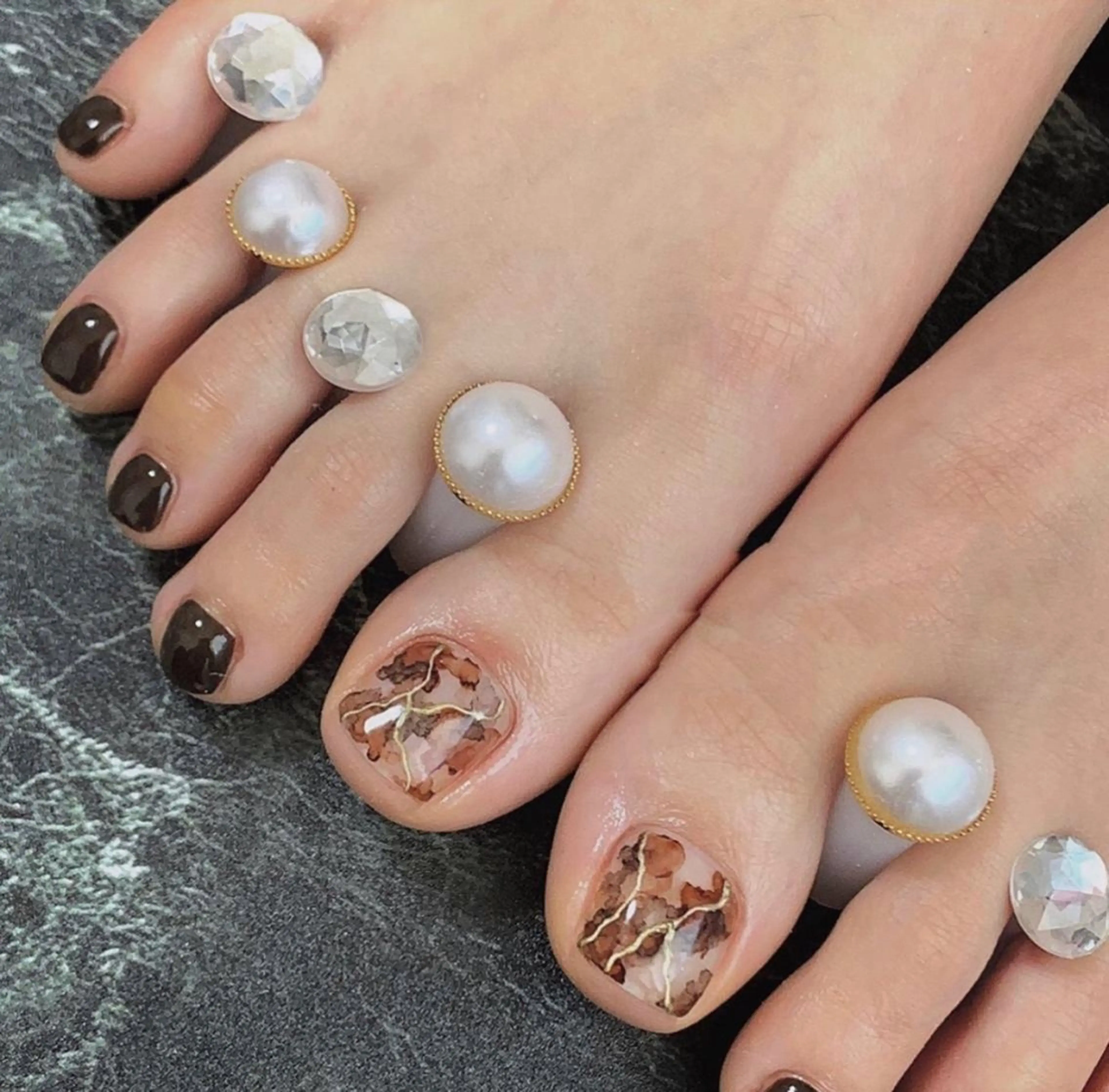 【ミニモ限定】✨FOOT親指2本デザイン❣️持ち込みデザイン🆗 ¥6980の写真