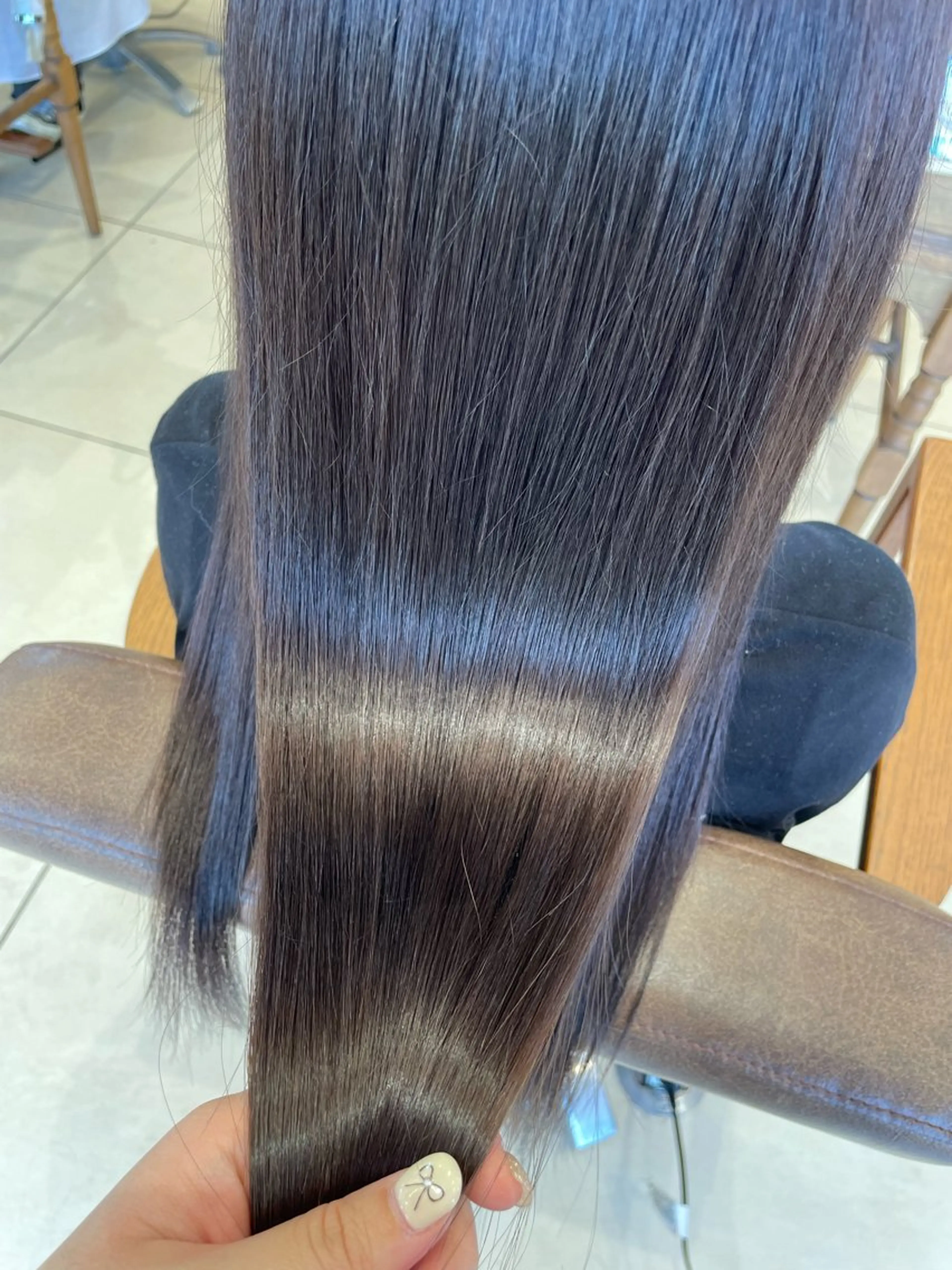 ロング トリートメント ハイトーン/寒色系 カラー/Risa🌿のヘアスタイル