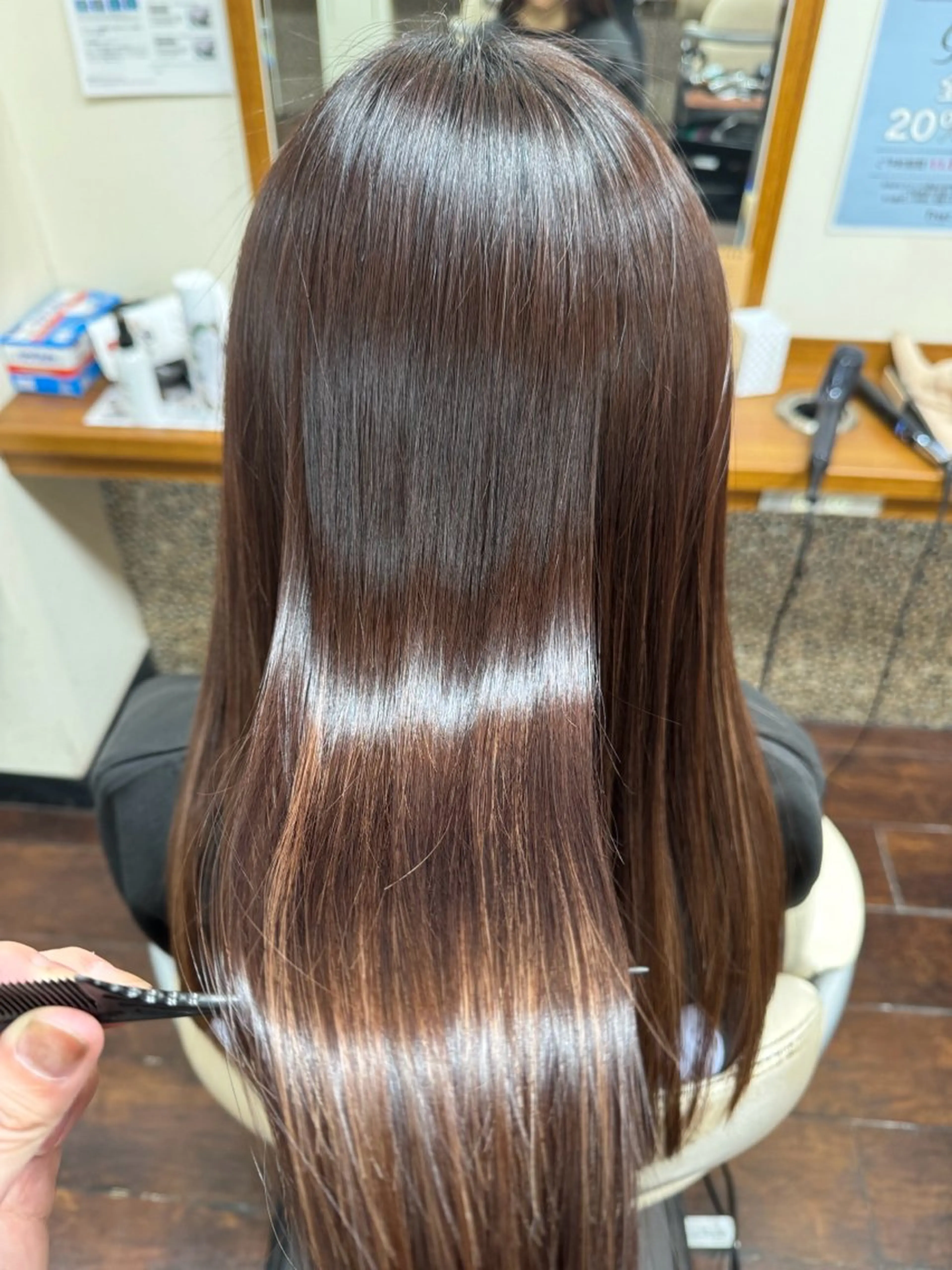 ロング 髪質改善・艶カラー HIROTOのヘアスタイル