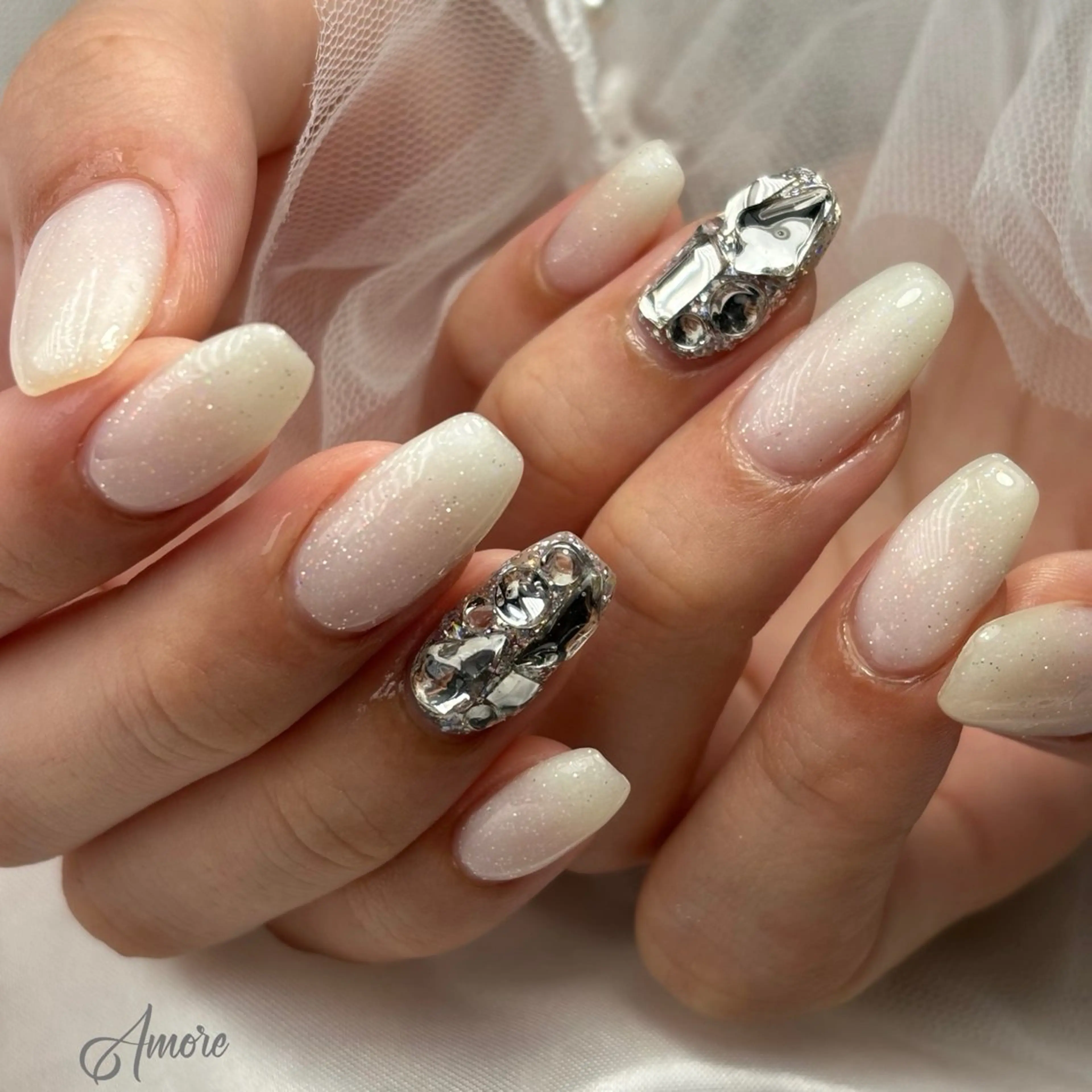 ネイル ジェルネイル キラキラネイル 韓国ネイル マグネットネイル パラジェル You kyehwaのネイルデザイン