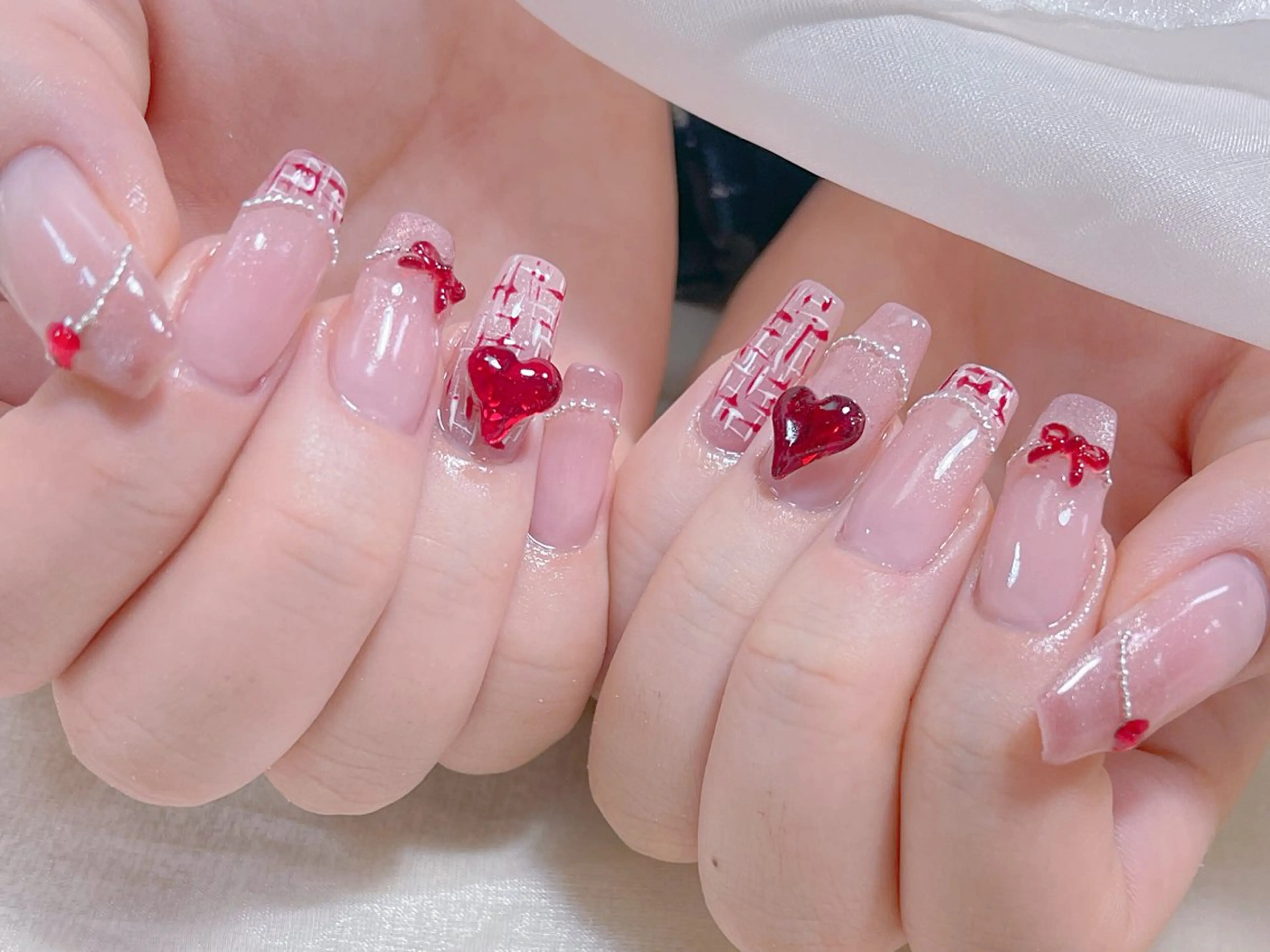 ネイル 🎀ネイルサロン エクラYUI🎀のネイルデザイン