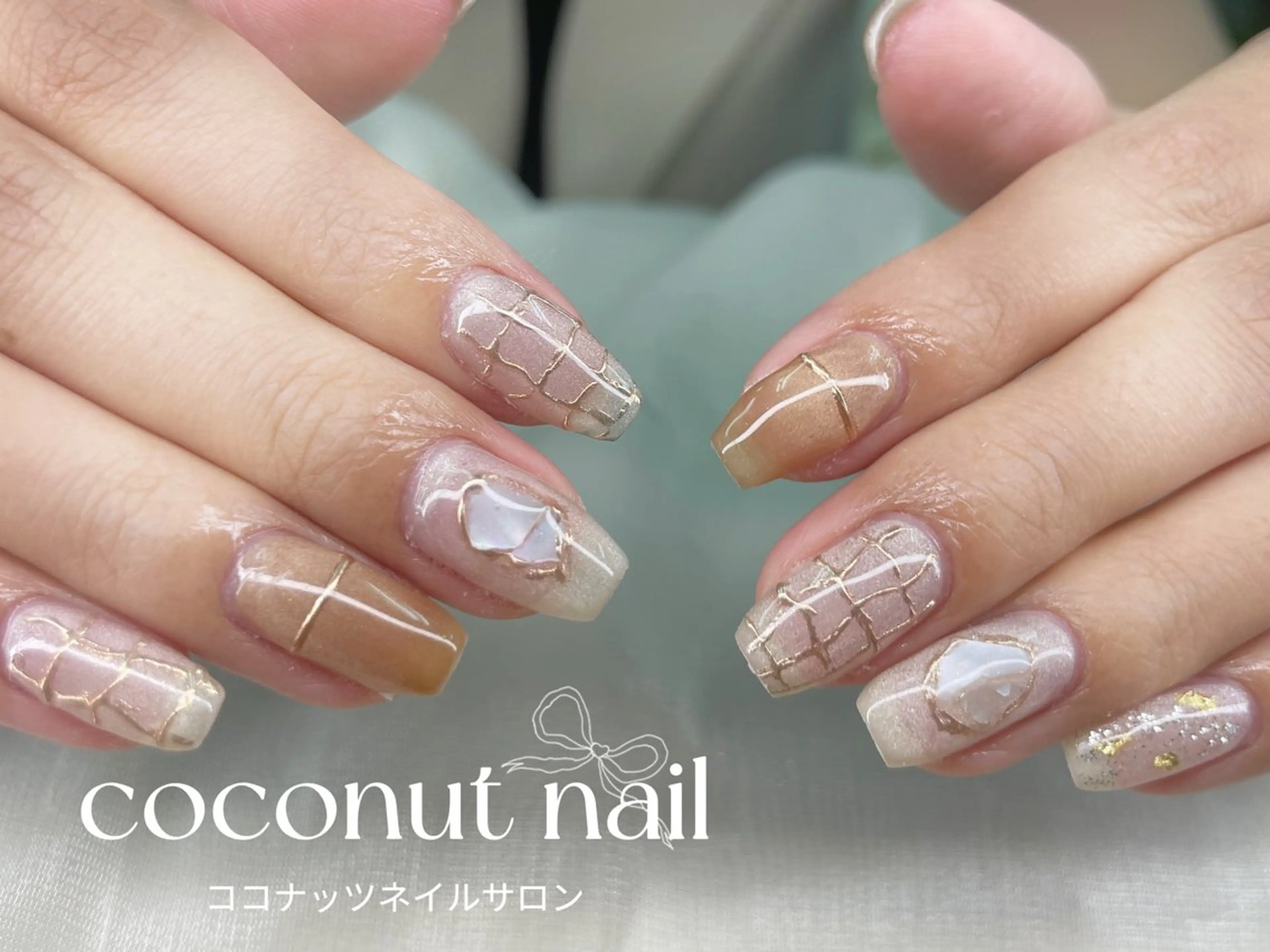 ネイル べっ甲ネイル フレンチネイル キラキラネイル マグネットネイル 大理石ネイル(マーブル) ハンドネイル 神田 ココナッツのネイルデザイン
