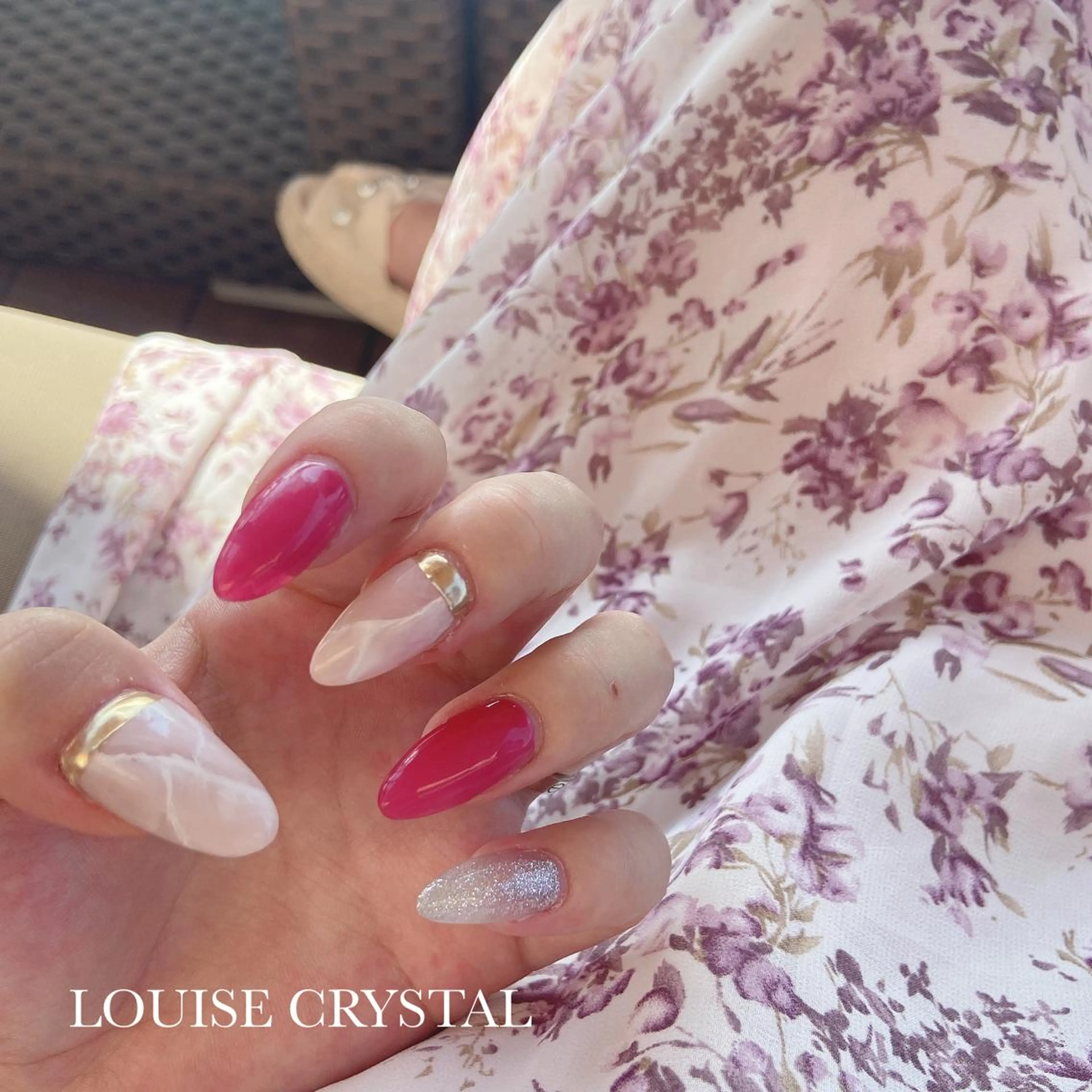 ネイル 大理石ネイル(マーブル) ピンク ハンドネイル LOUISE CRYSTALのネイルデザイン