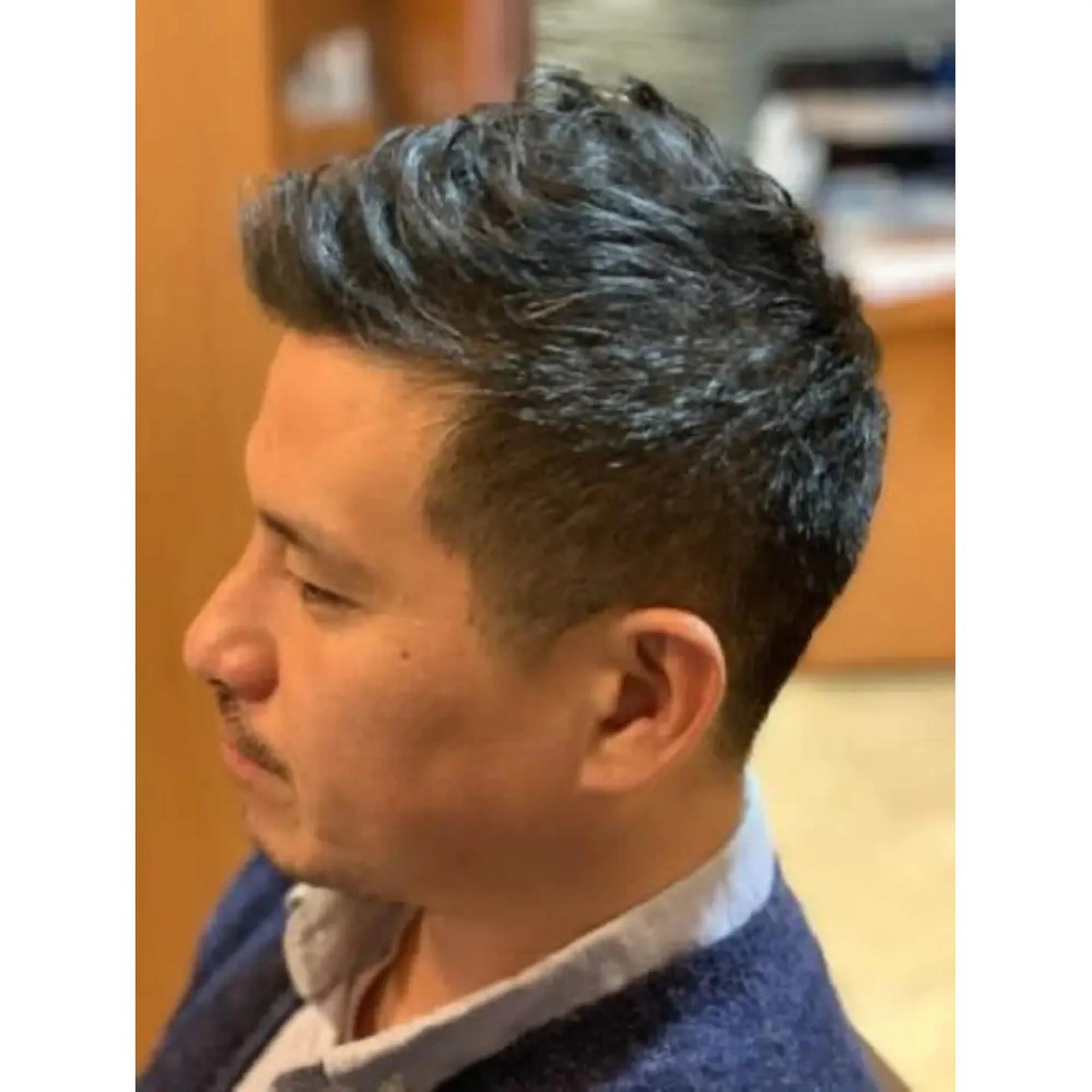 ショート メンズ 佐藤 真のヘアスタイル