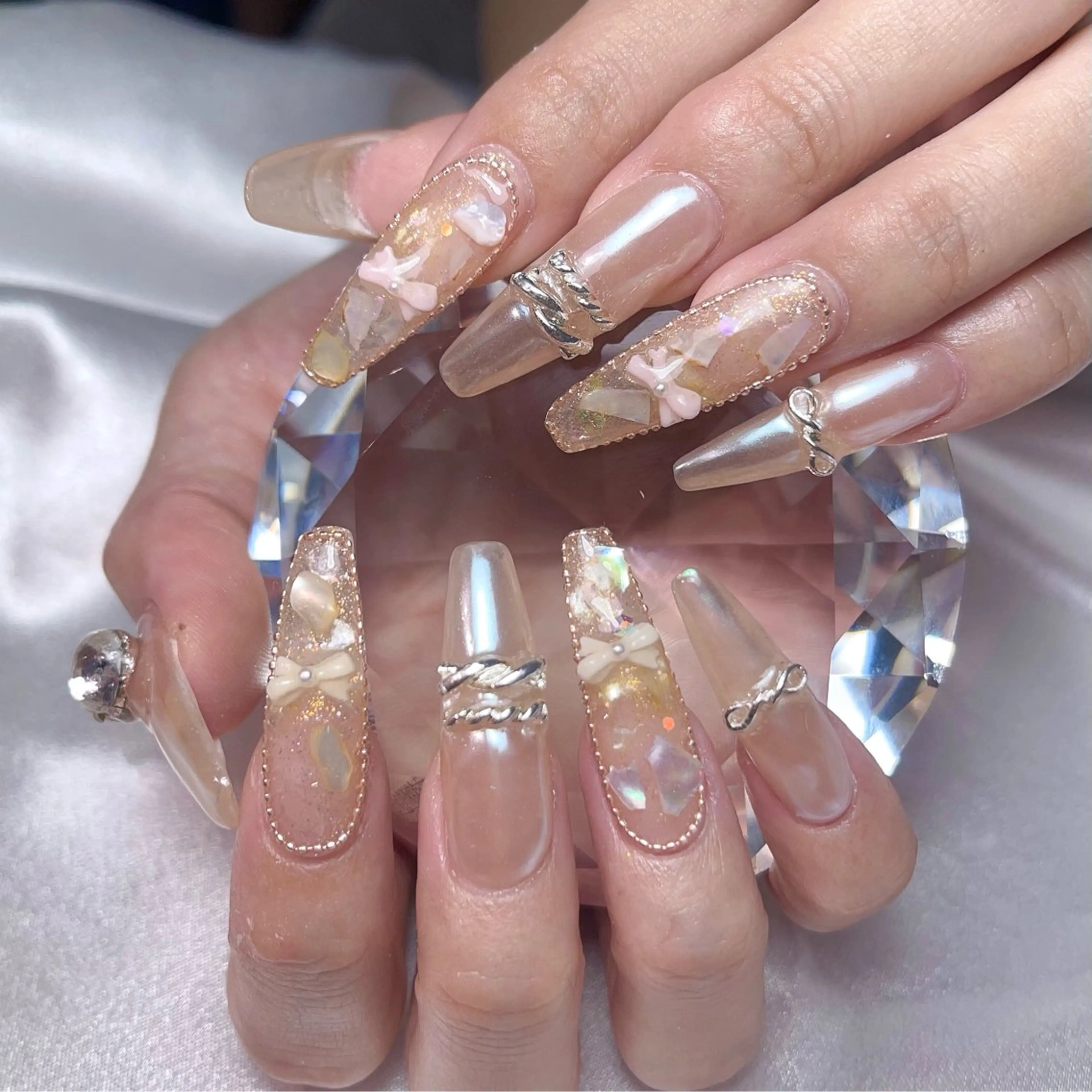 ネイル ジェルネイル ハンドネイル Lumi de nails所属・Lumi de nailsのネイルデザイン