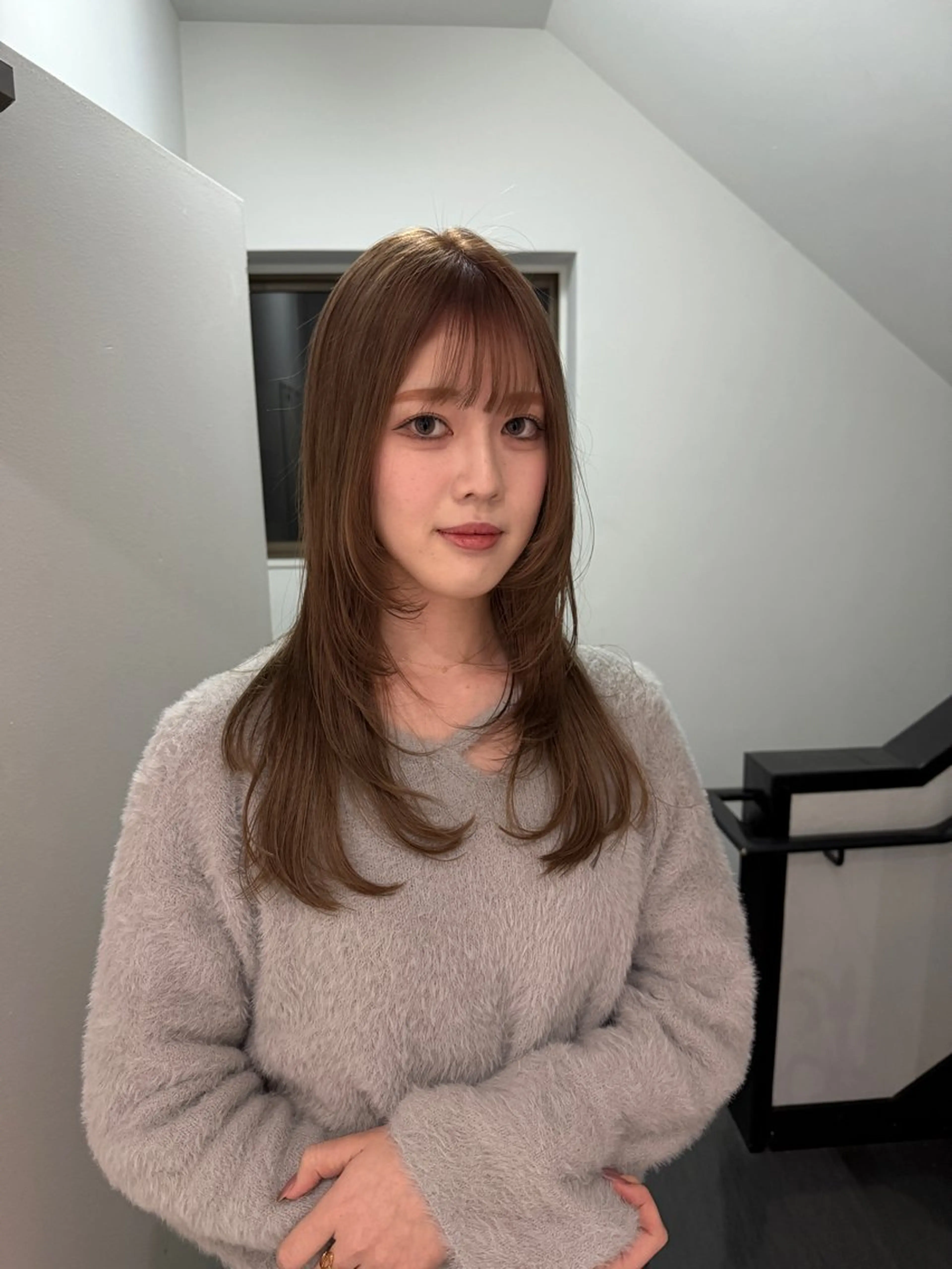 セミロング レイヤーカット HAZEL 博多所属・SHIORI/ 博多美容室のヘアスタイル