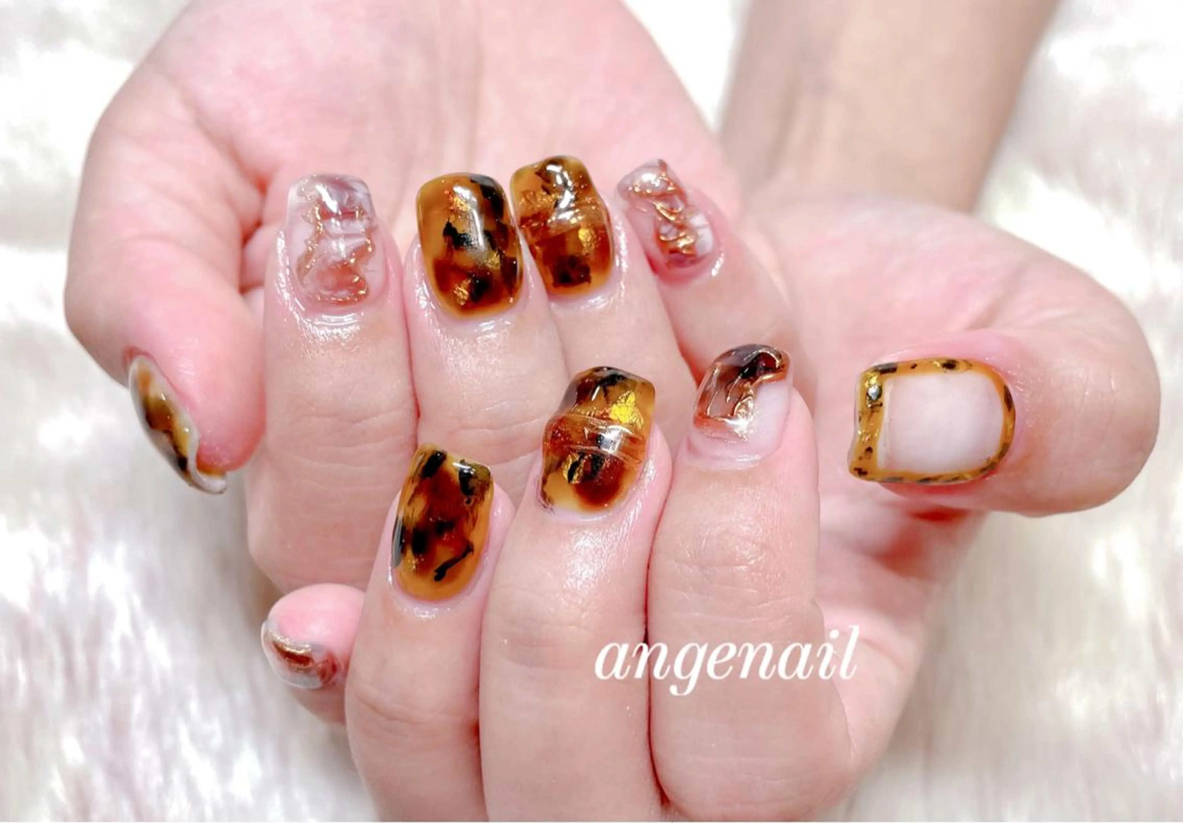 ネイル ハンドネイル オーナーネイリスト MAKIのネイルデザイン