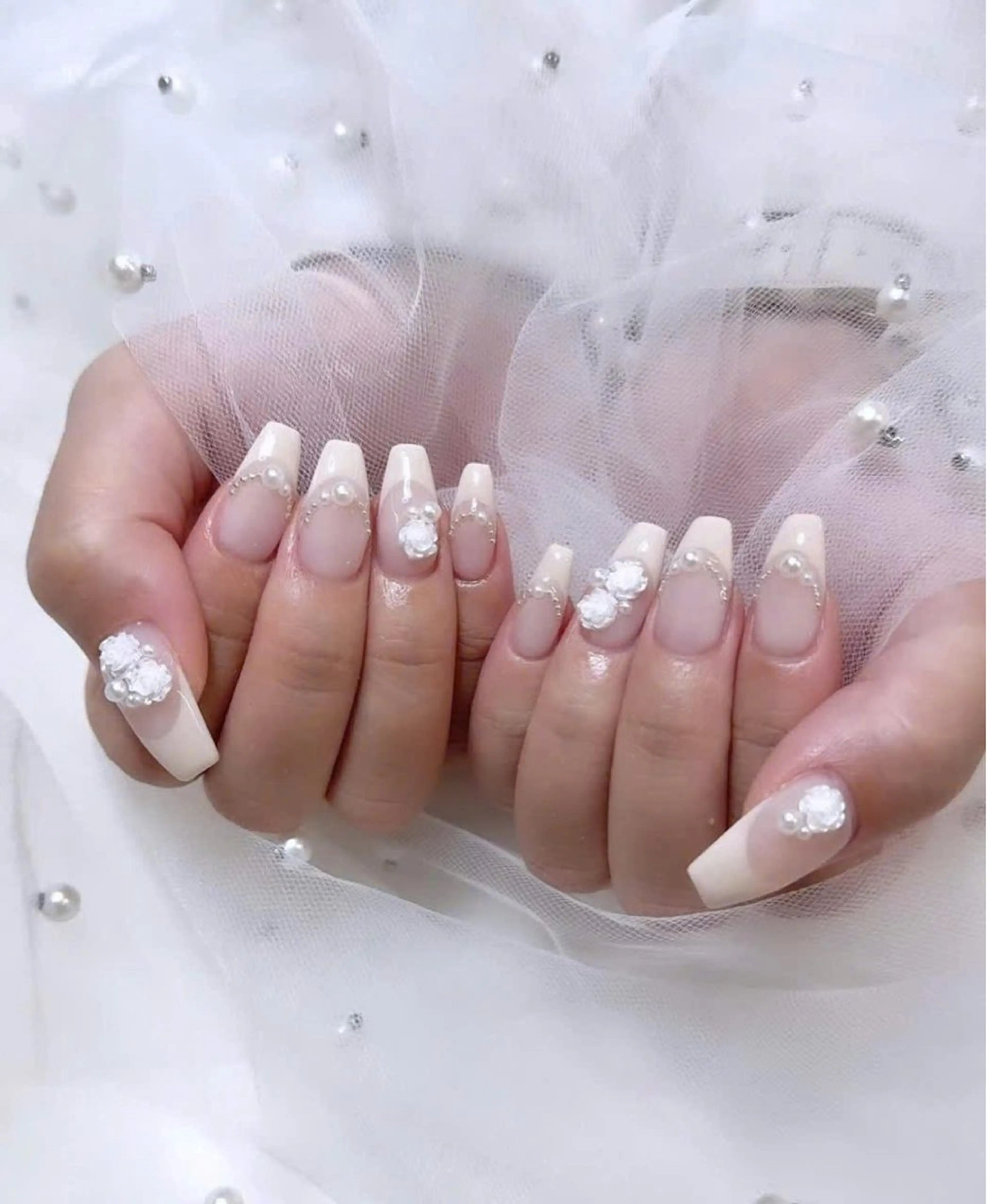 ネイル Lyna 池袋のネイルデザイン