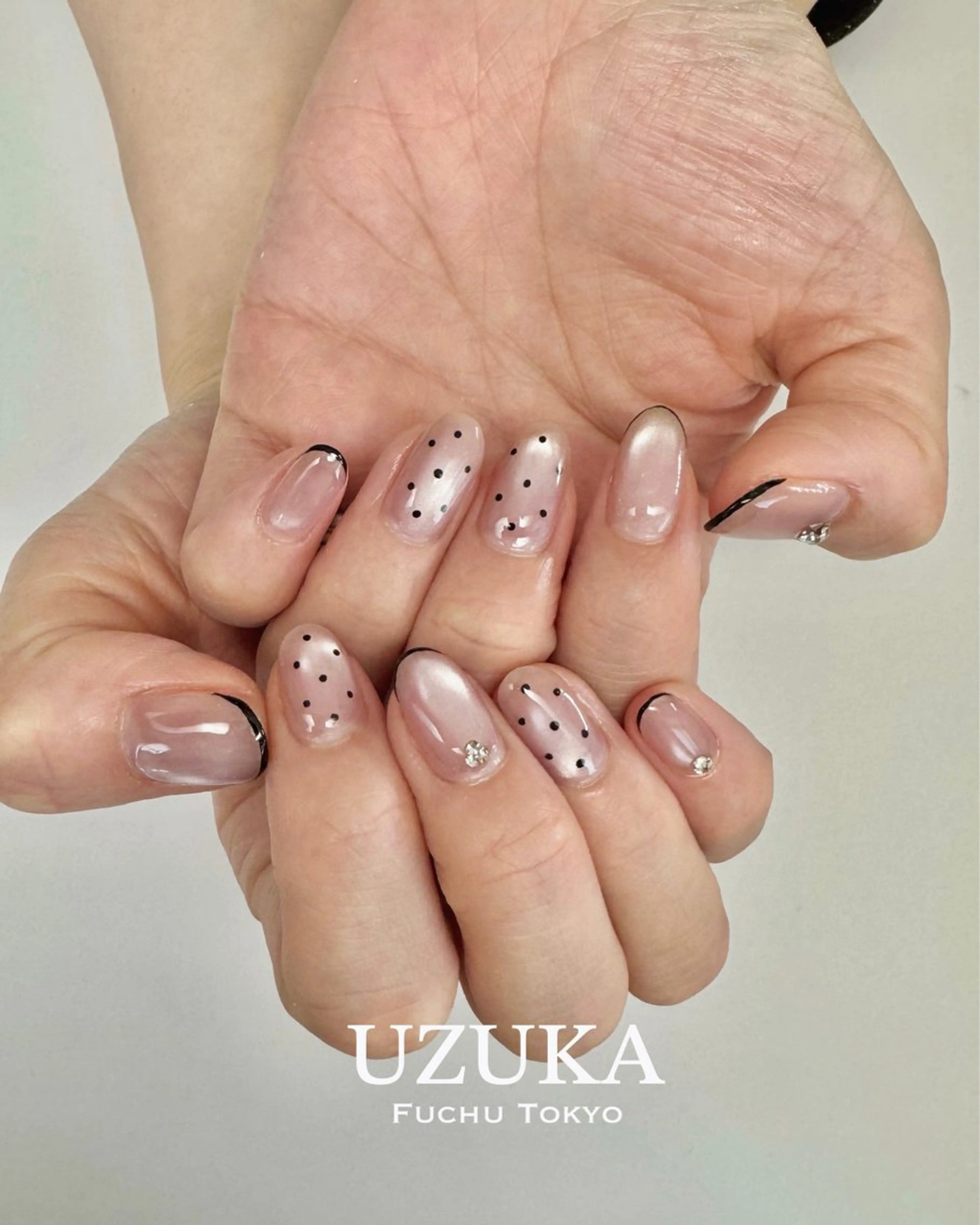 ネイル ドット フレンチネイル マグネットネイル 【 enn 】 Uzuka Yukaのネイルデザイン