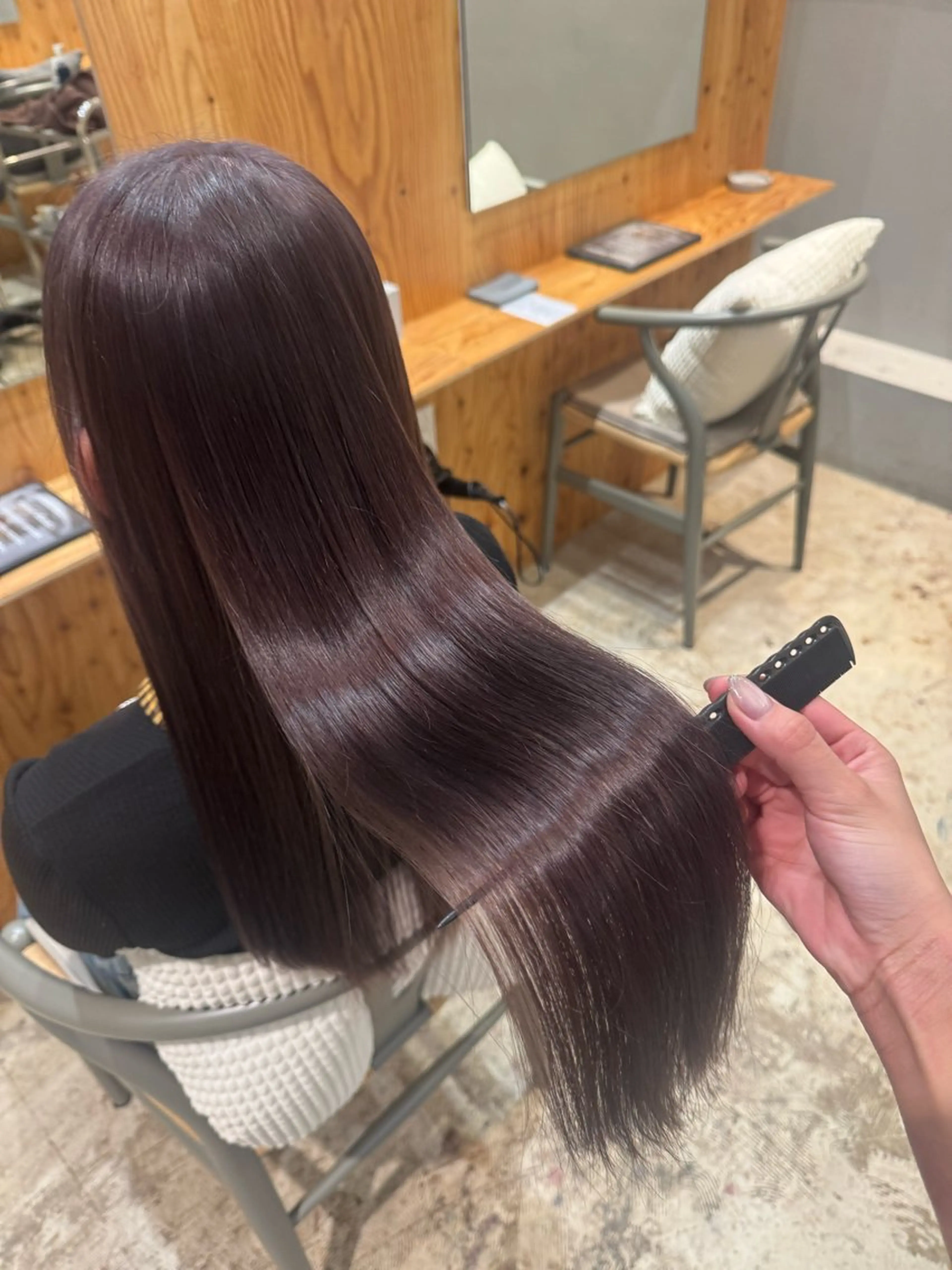 ロング ヘアカラー 💖ケアカラー💖 assistant愛のヘアスタイル