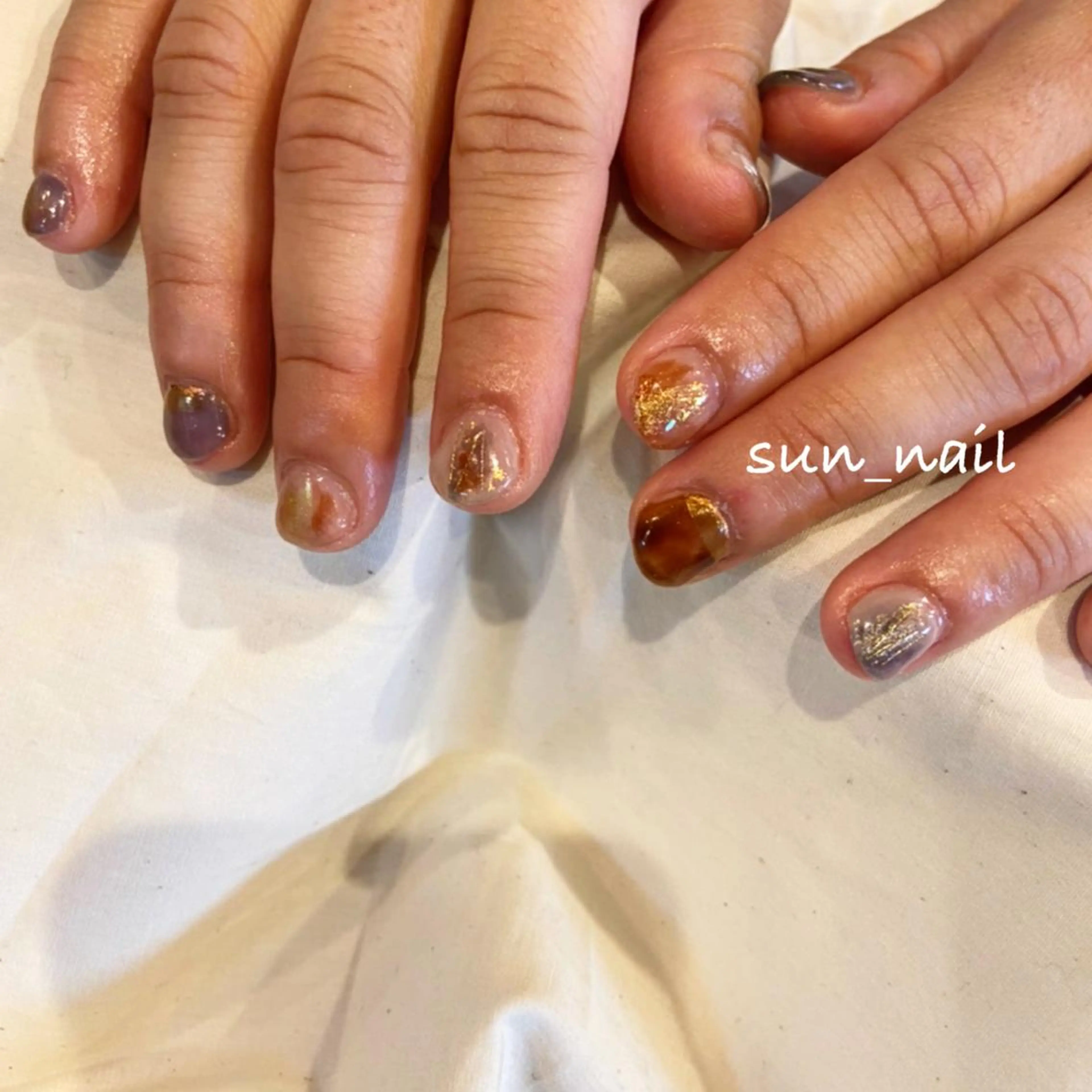 ネイル アートネイル ミラーネイル ニュアンスネイル . unffのネイルデザイン