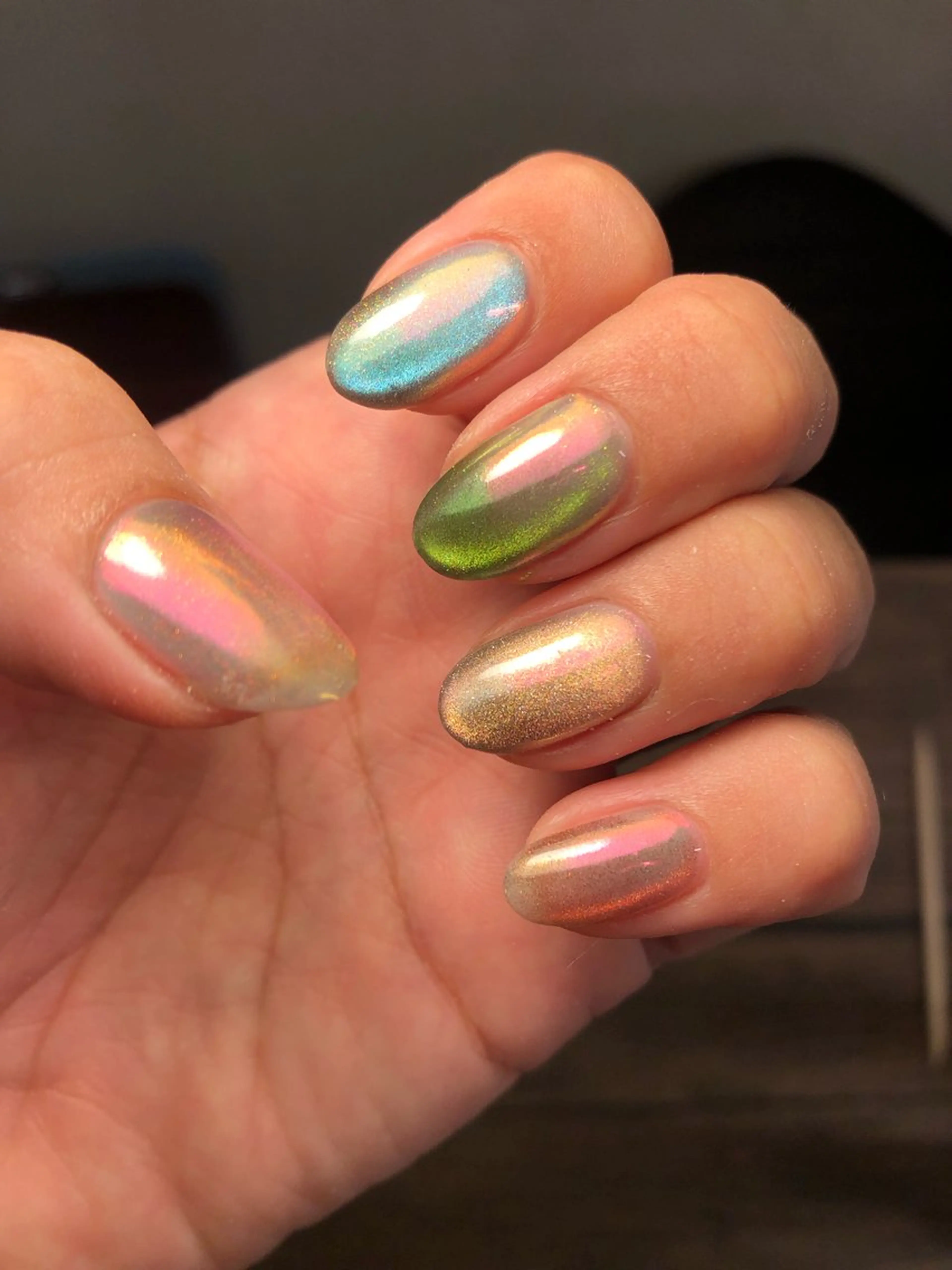 ネイル アートネイル グラデーション マグネットネイル asumi's nice  nails所属・小西 明日美のネイルデザイン