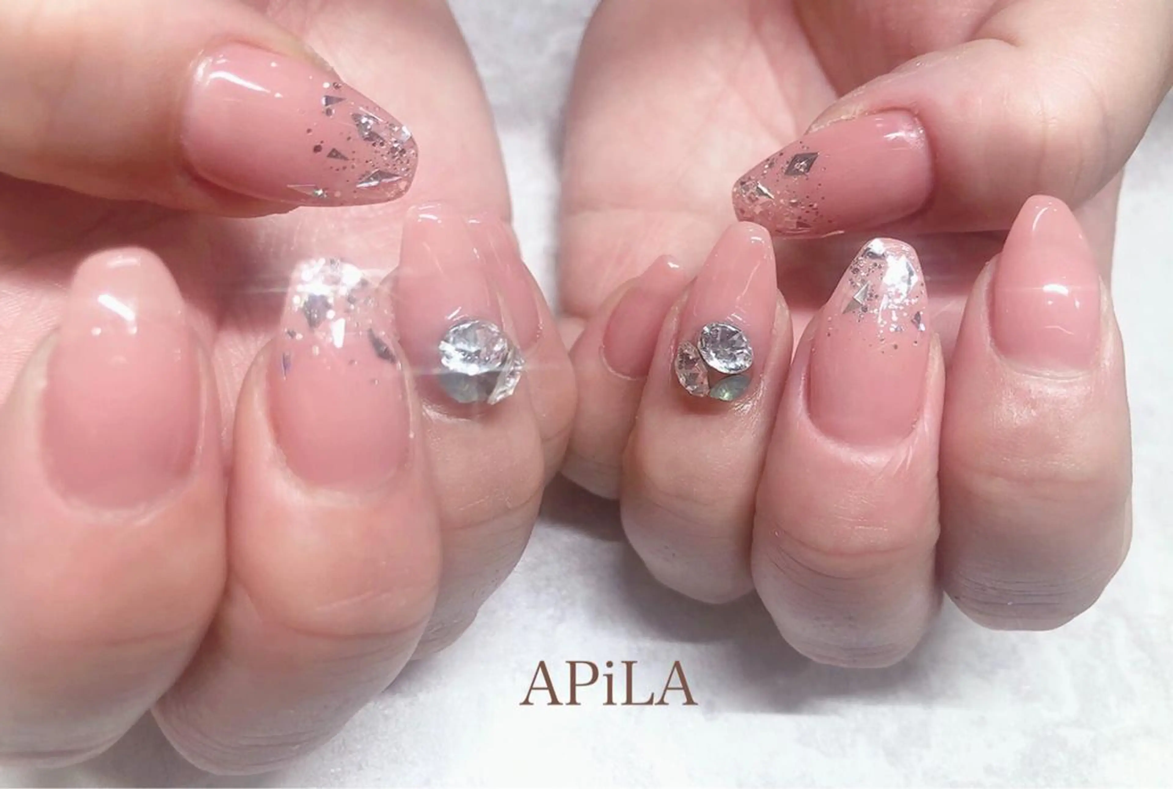 ネイル APiLA 甲斐田のネイルデザイン