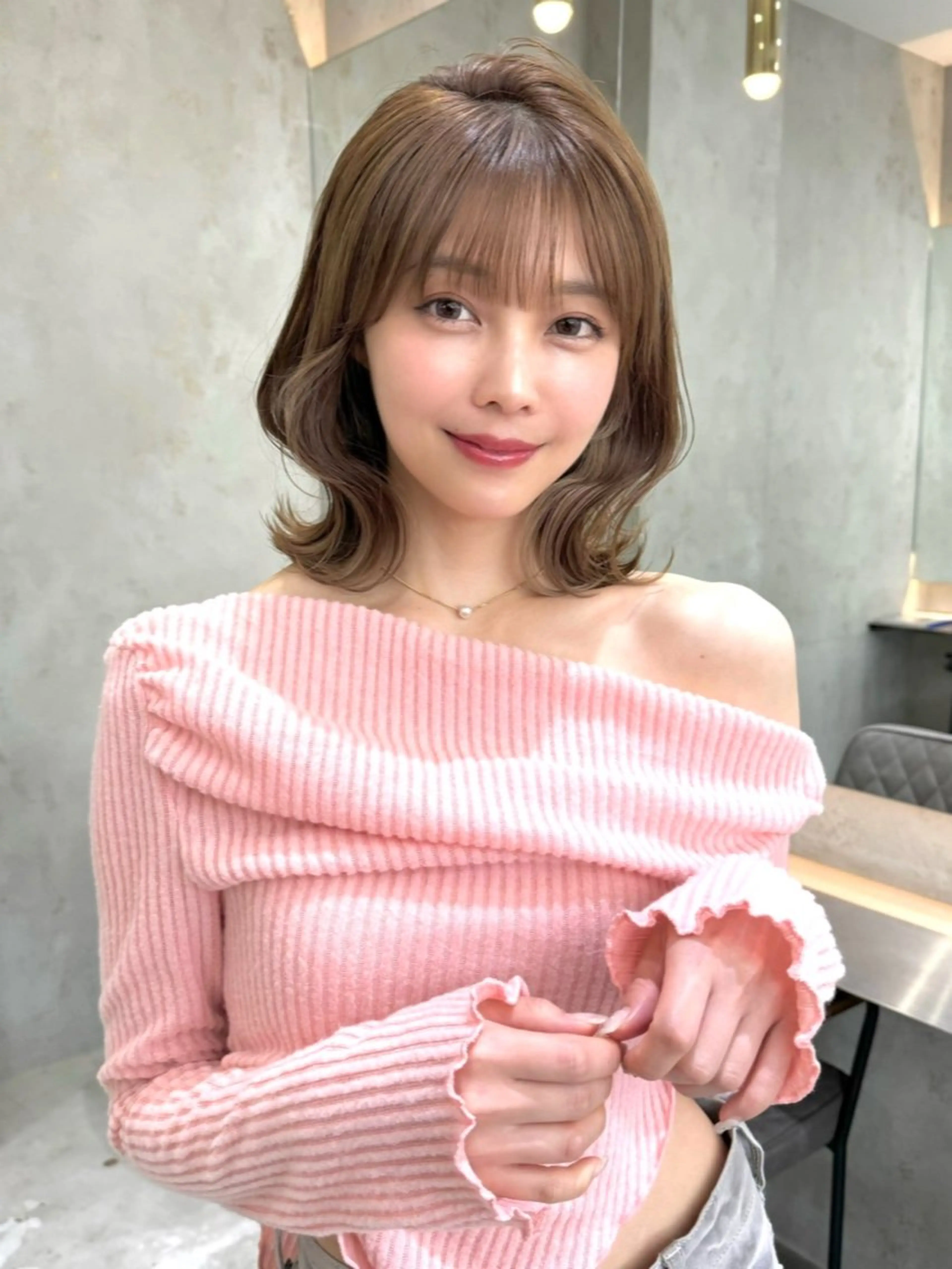 ショート カラー カット トリートメント 莉乃/縮毛矯正/髪質 改善/艶カラーのヘアスタイル