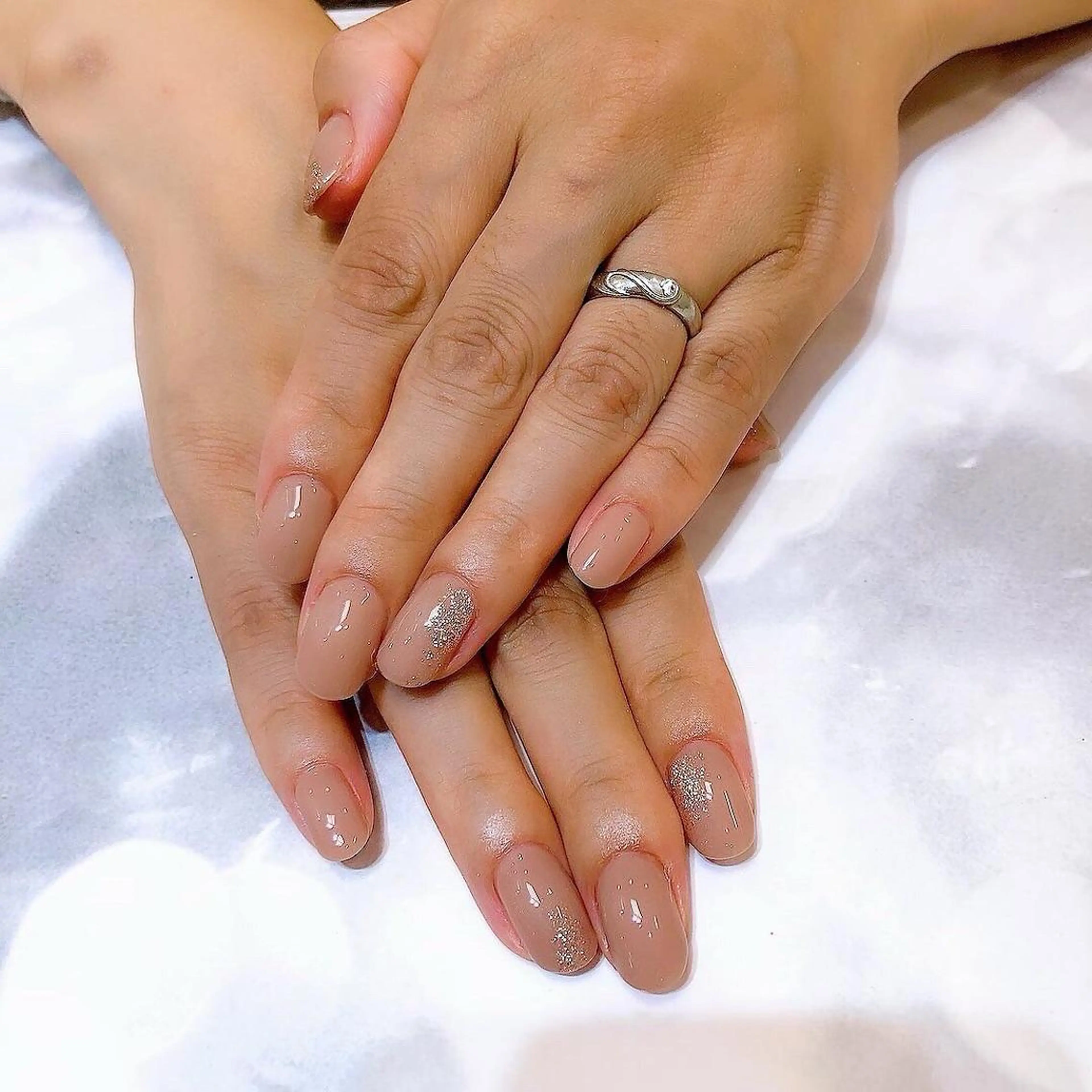 ネイル アートネイル ジェルネイル 氷ネイル・うるうるネイル キラキラネイル オフィスネイル ♾nail 恵美のマツエク・マツパデザイン