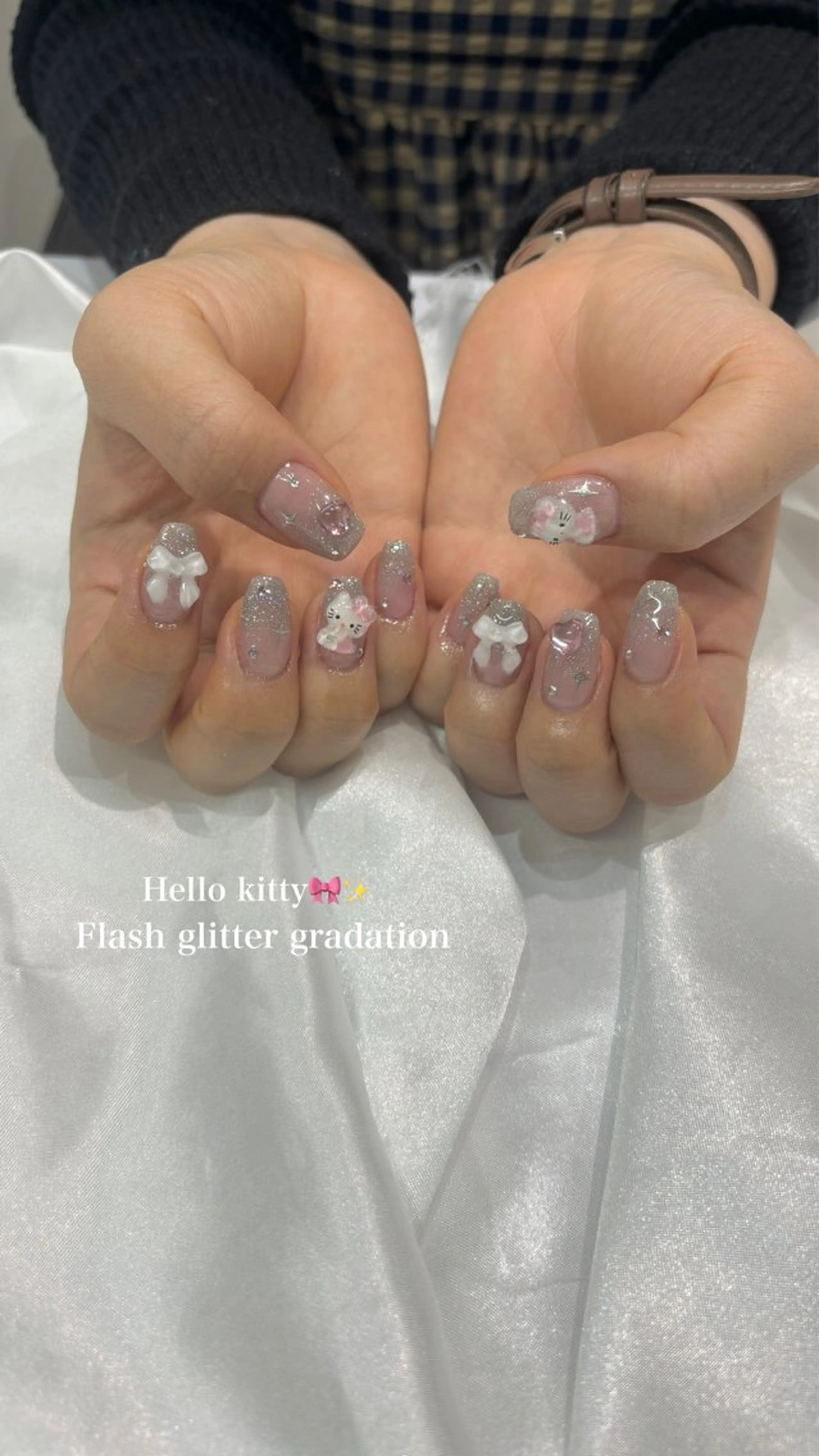 ネイル ハンドネイル GO TODAY SHAiRE SALON 表参道colore店所属・emmi nailのネイルデザイン