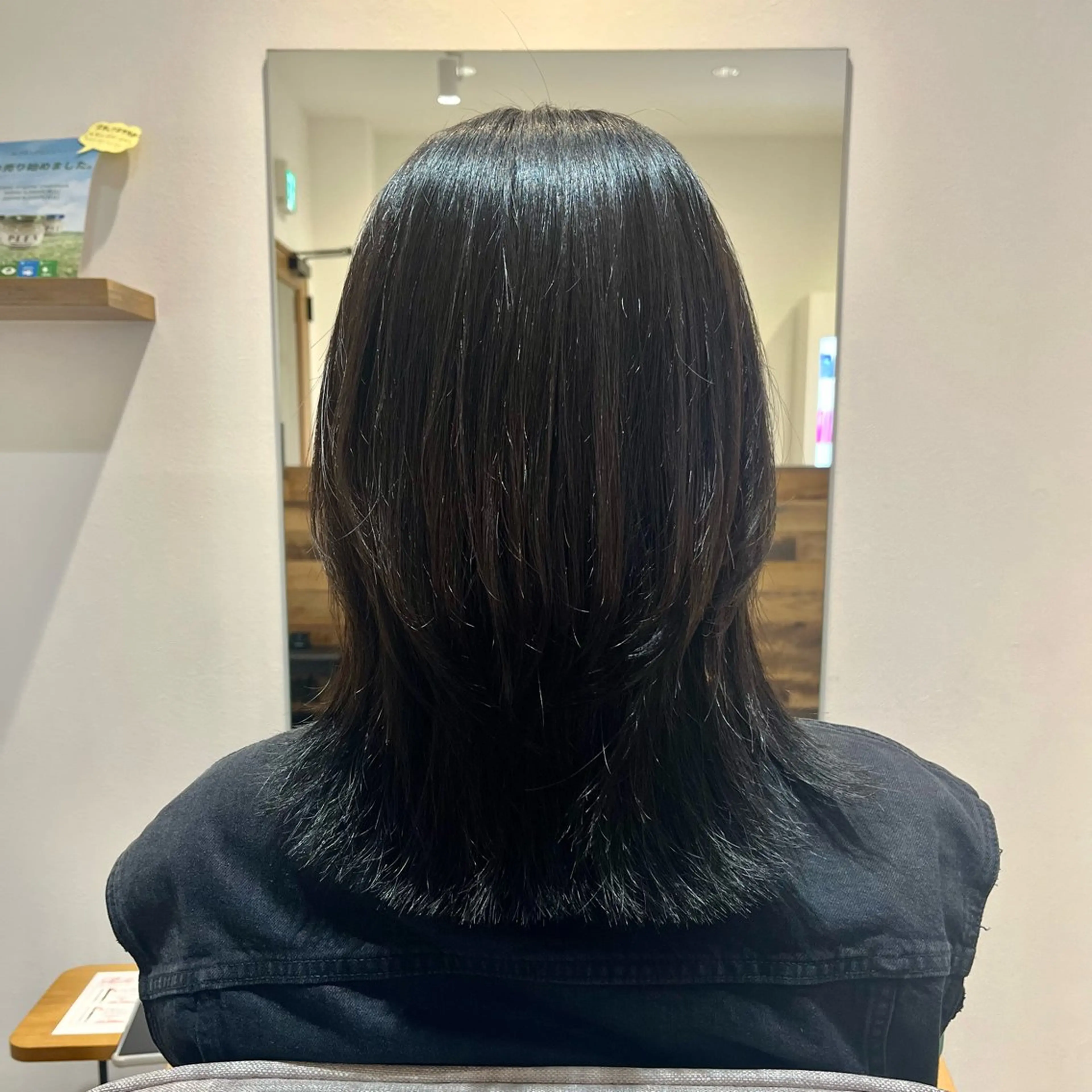 ミディアム カット 🌸 飯野 舞桜のヘアスタイル