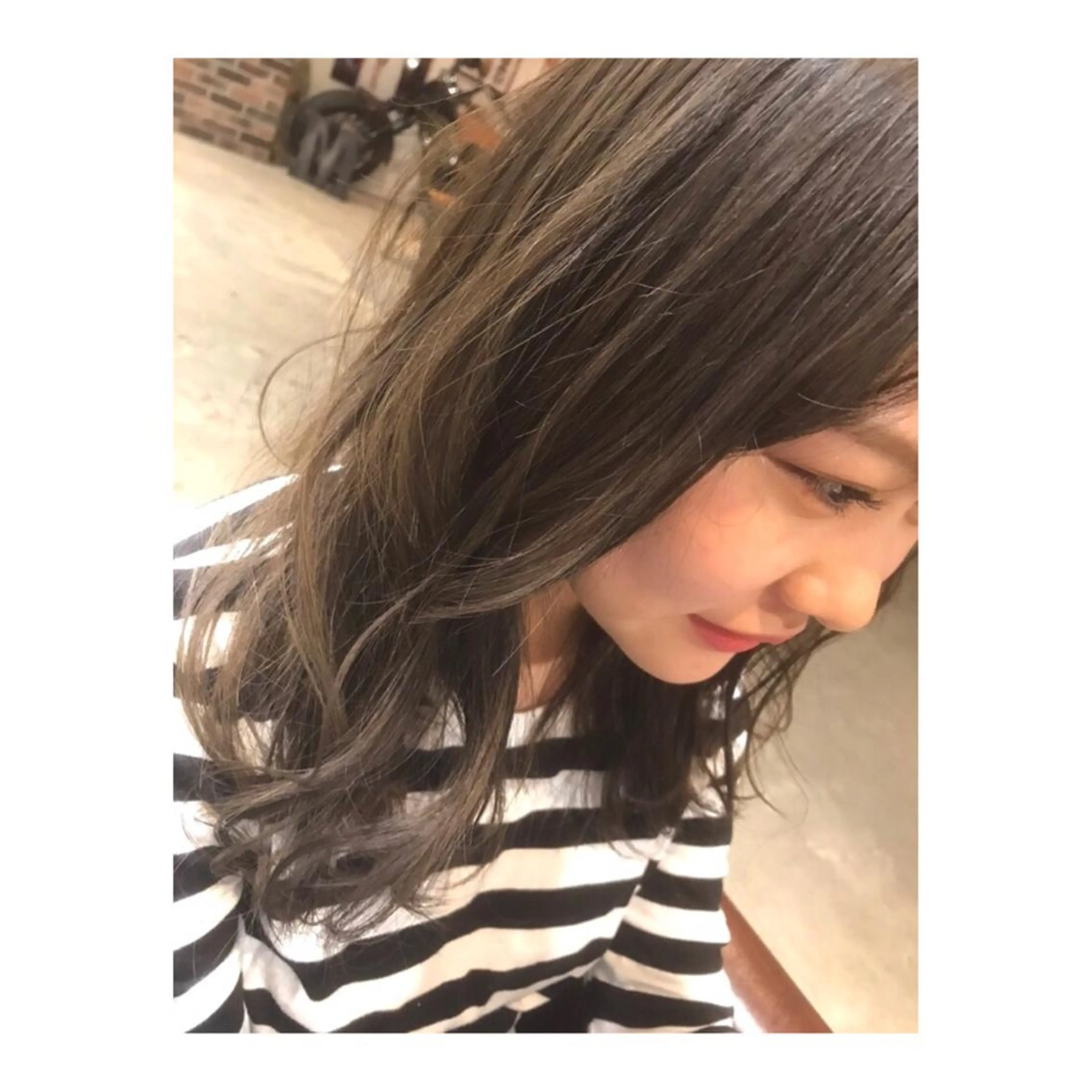 ロング カラー 透明感カラー グレージュ 竹嶌 健吾のヘアスタイル