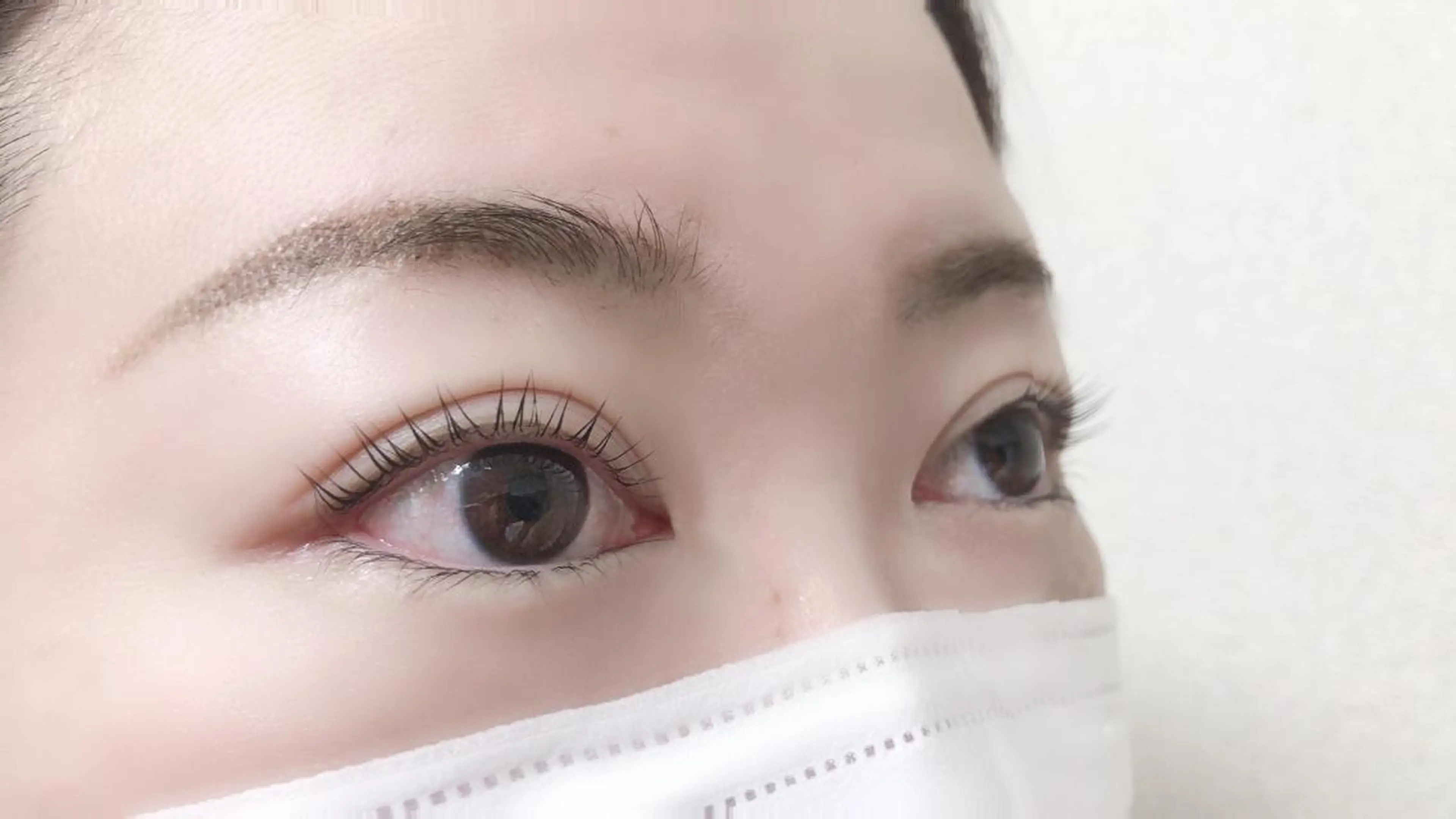 マツエク・マツパ emi ...の眉毛・アイブロウイメージ