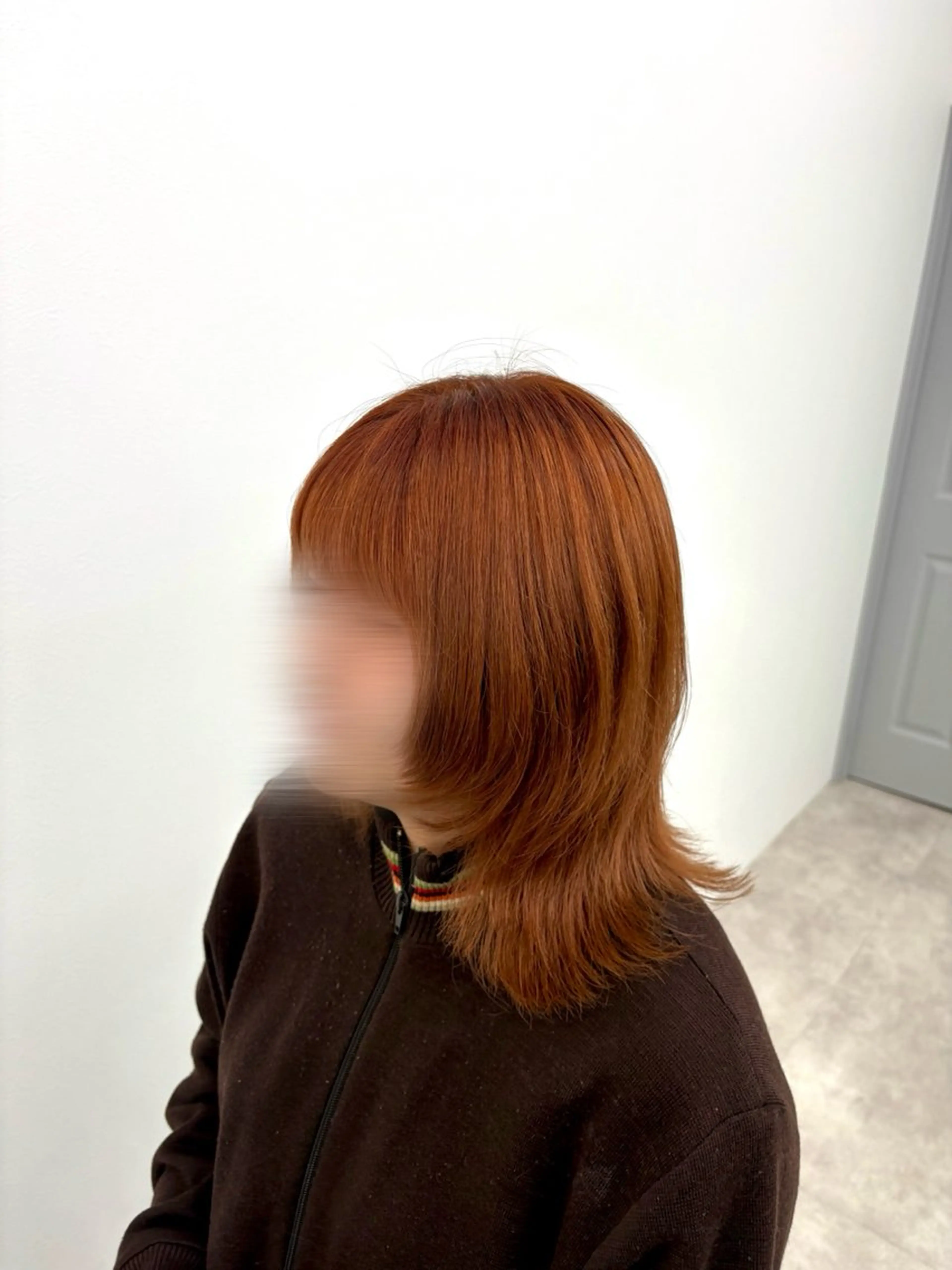 ミディアム カラー オレンジ ヘアカラー トリートメント 田辺 愛莉のヘアスタイル