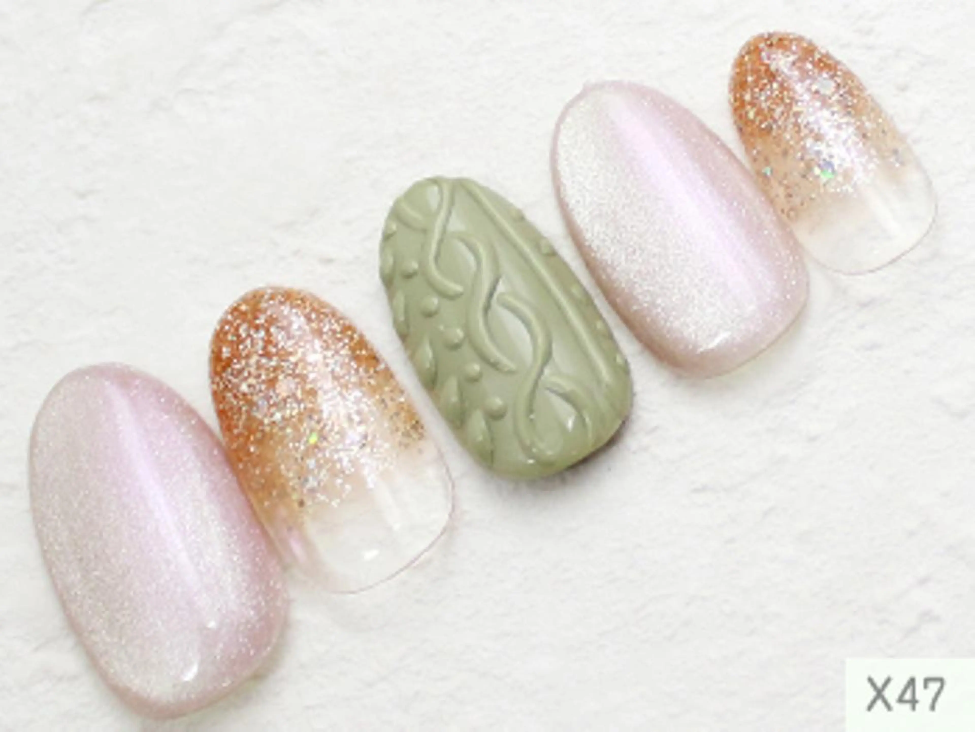 ネイル アートネイル ジェルネイル マグネットネイル 🤍 Janのネイルデザイン