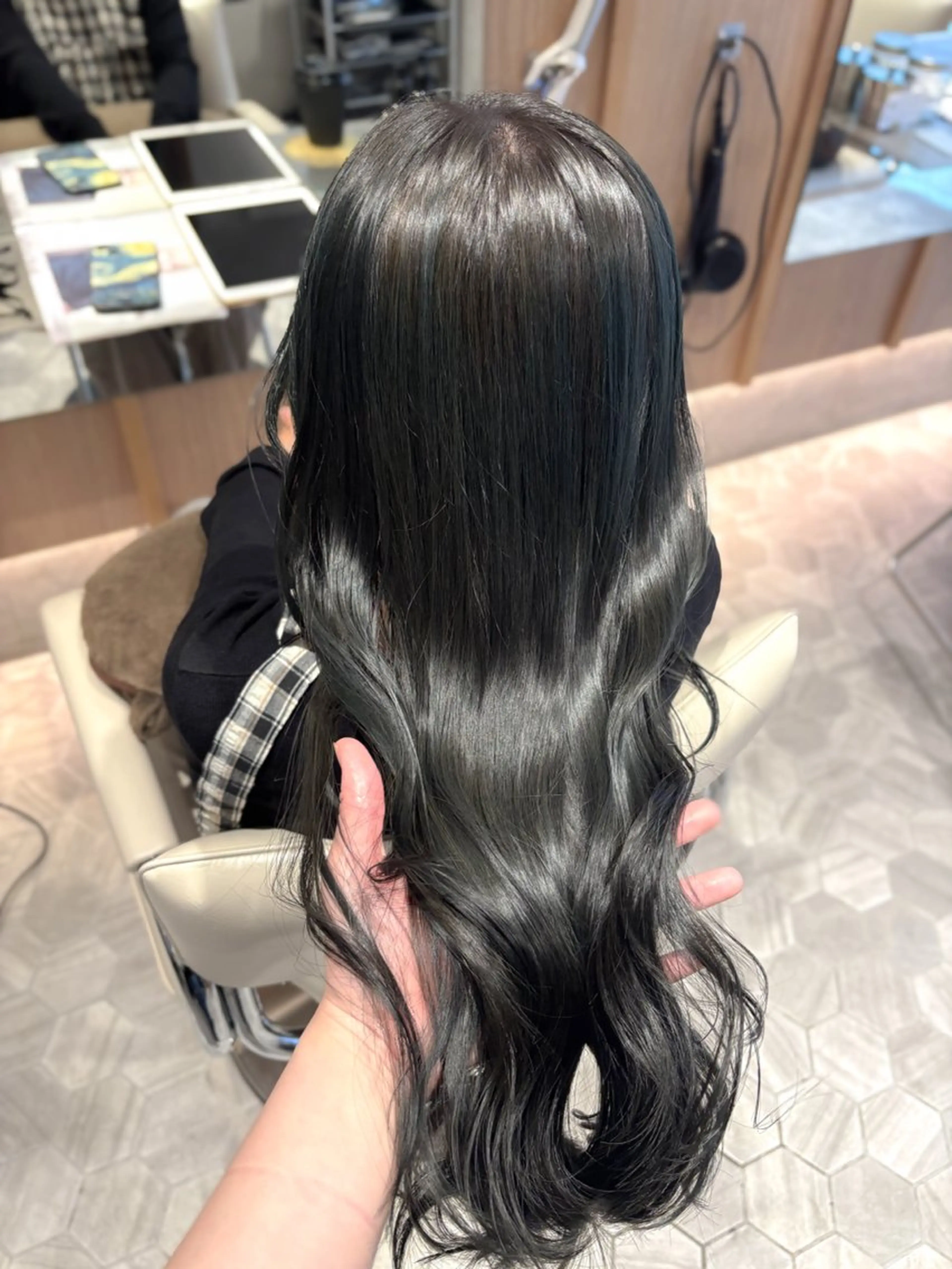 ロング カラー ヘアカラー トリートメント 艶髪ハイトーン/ レイヤー/yuiのヘアスタイル