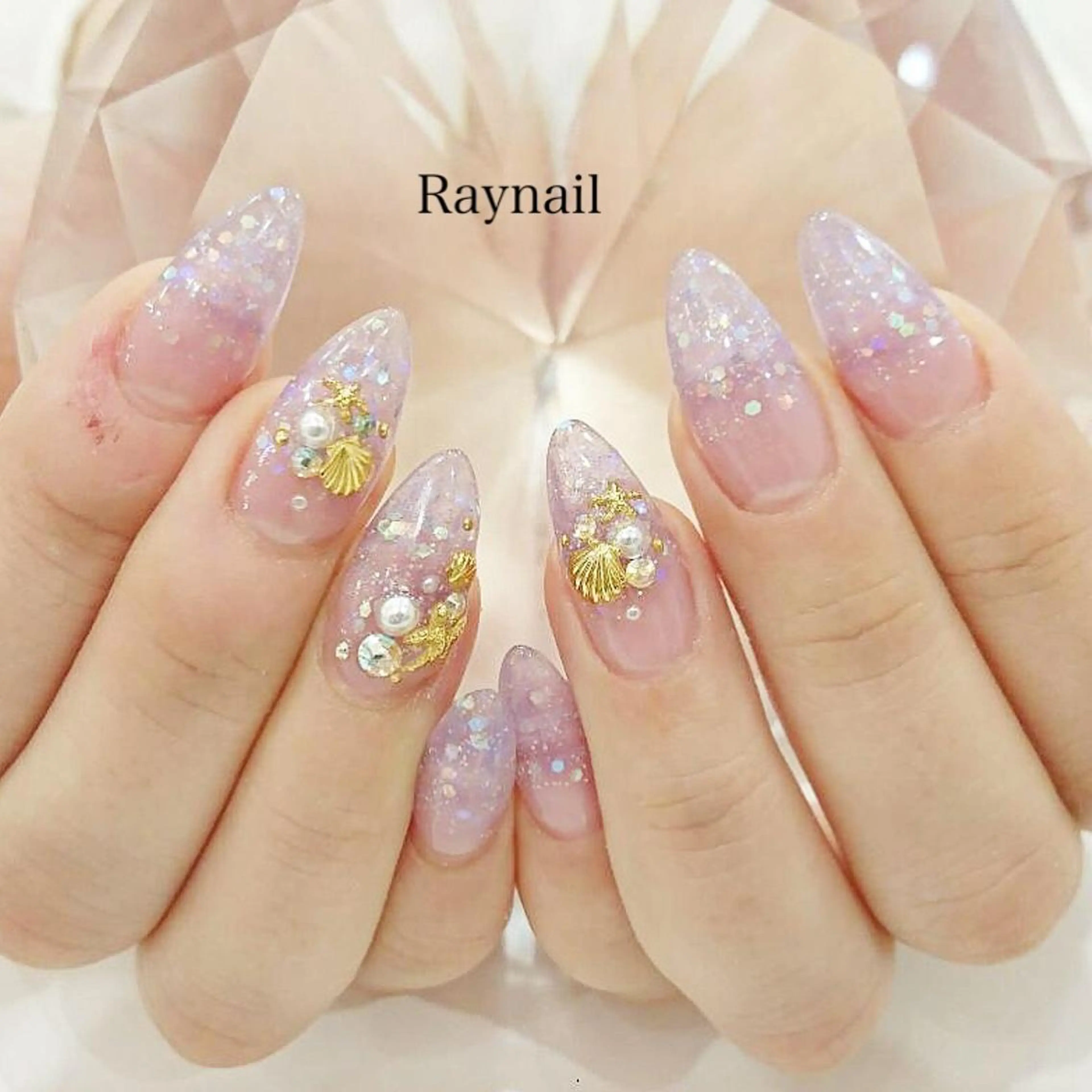 ネイル nailstudio ′ecole所属・nailstudio ′ecoleのネイルデザイン