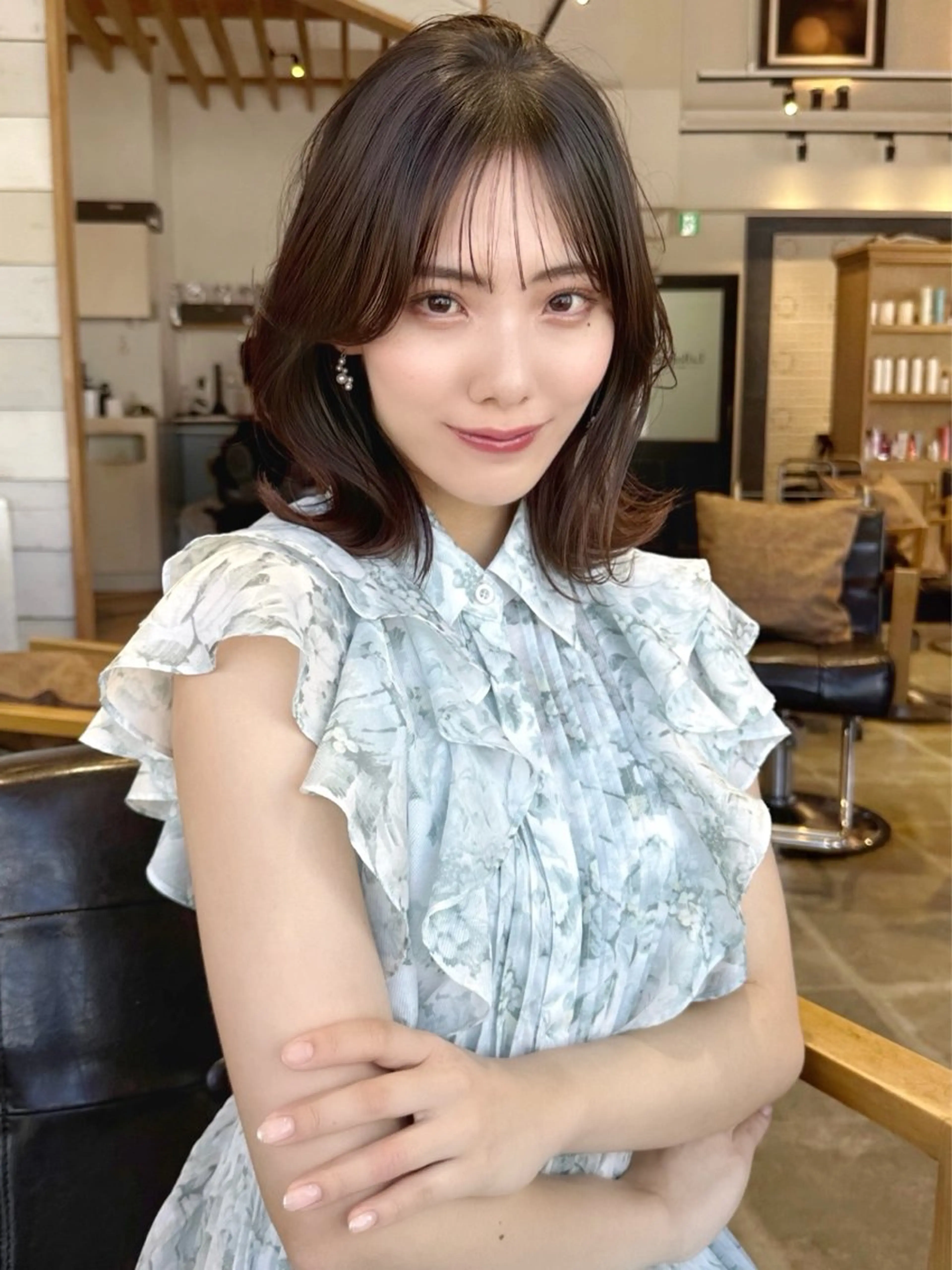 セミロング カット ヘアカラー ヘッドスパ La Bonheur hair reve 池袋西口所属・コテ巻き風パーマ /志村大成のヘアスタイル