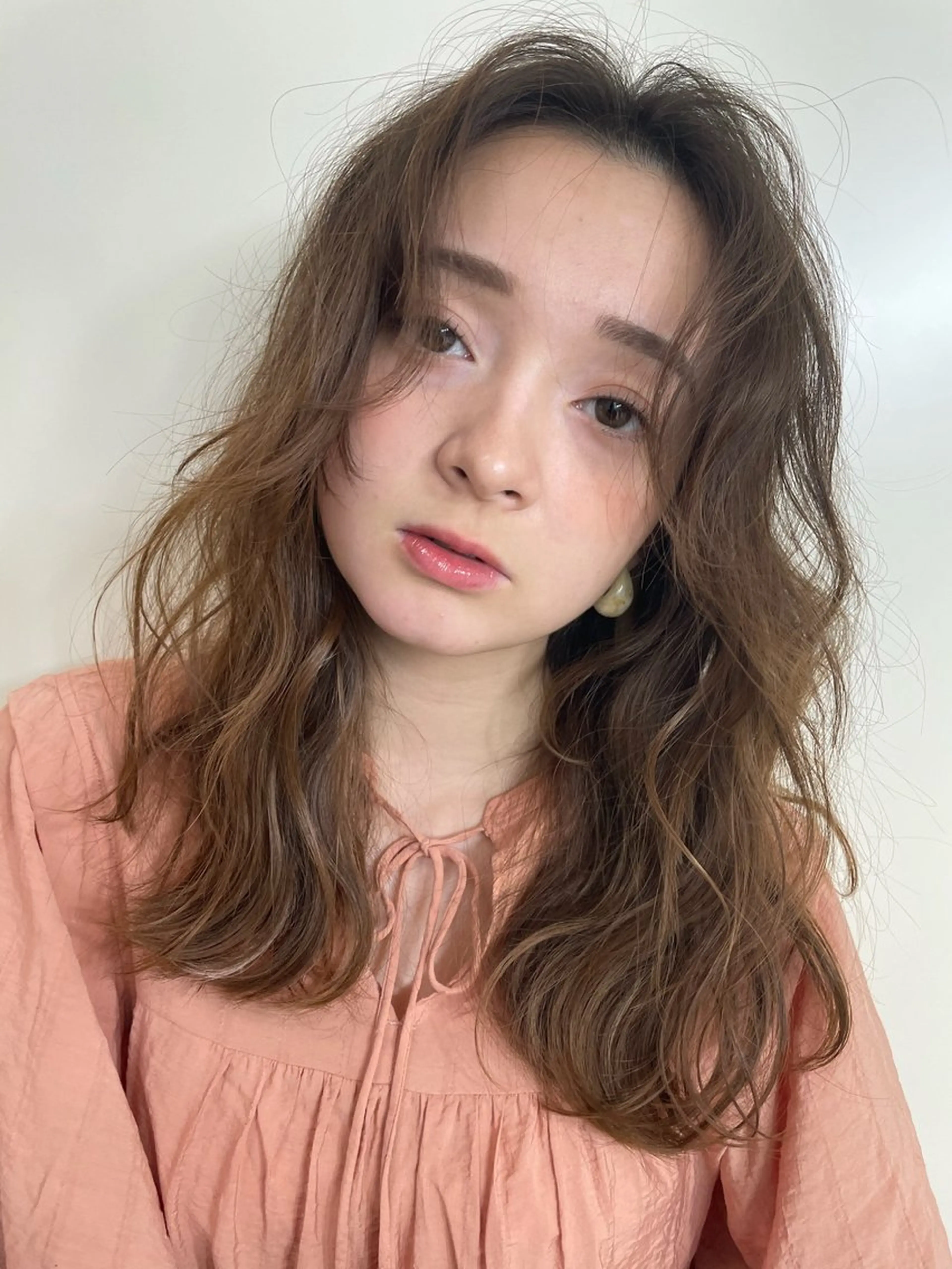 セミロング セミロングパーマ ボブ 髪質改善 韓国風ヘア 小顔カット コテ巻き/パーマ/艶 透明感/荻原凜太郎のヘアスタイル