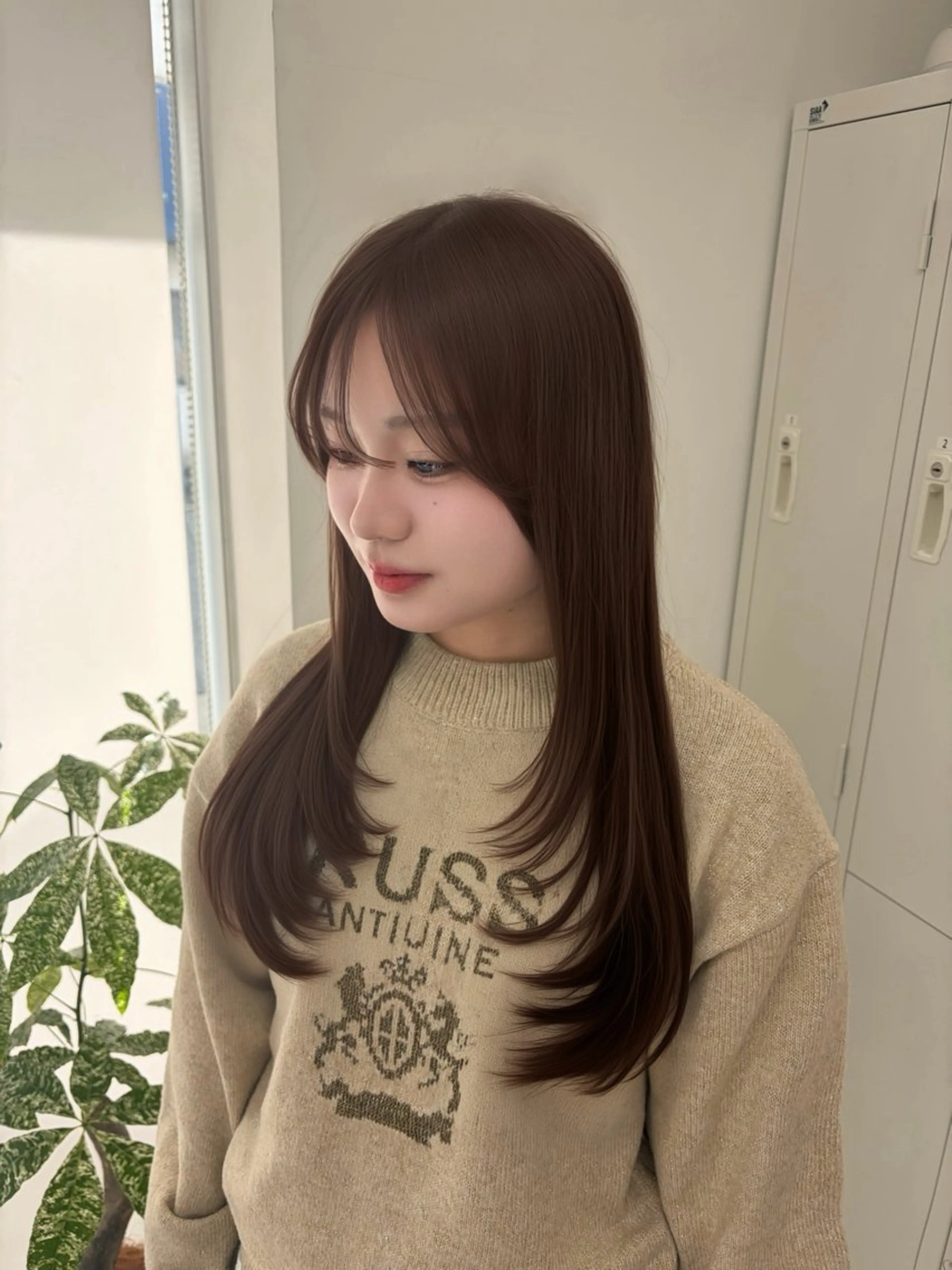 ロング カラー ブラウンカラー 透明感カラー マロンブラウン 髪質改善 レイヤーカット SLASHスラッシュ 藤本らむねのヘアスタイル