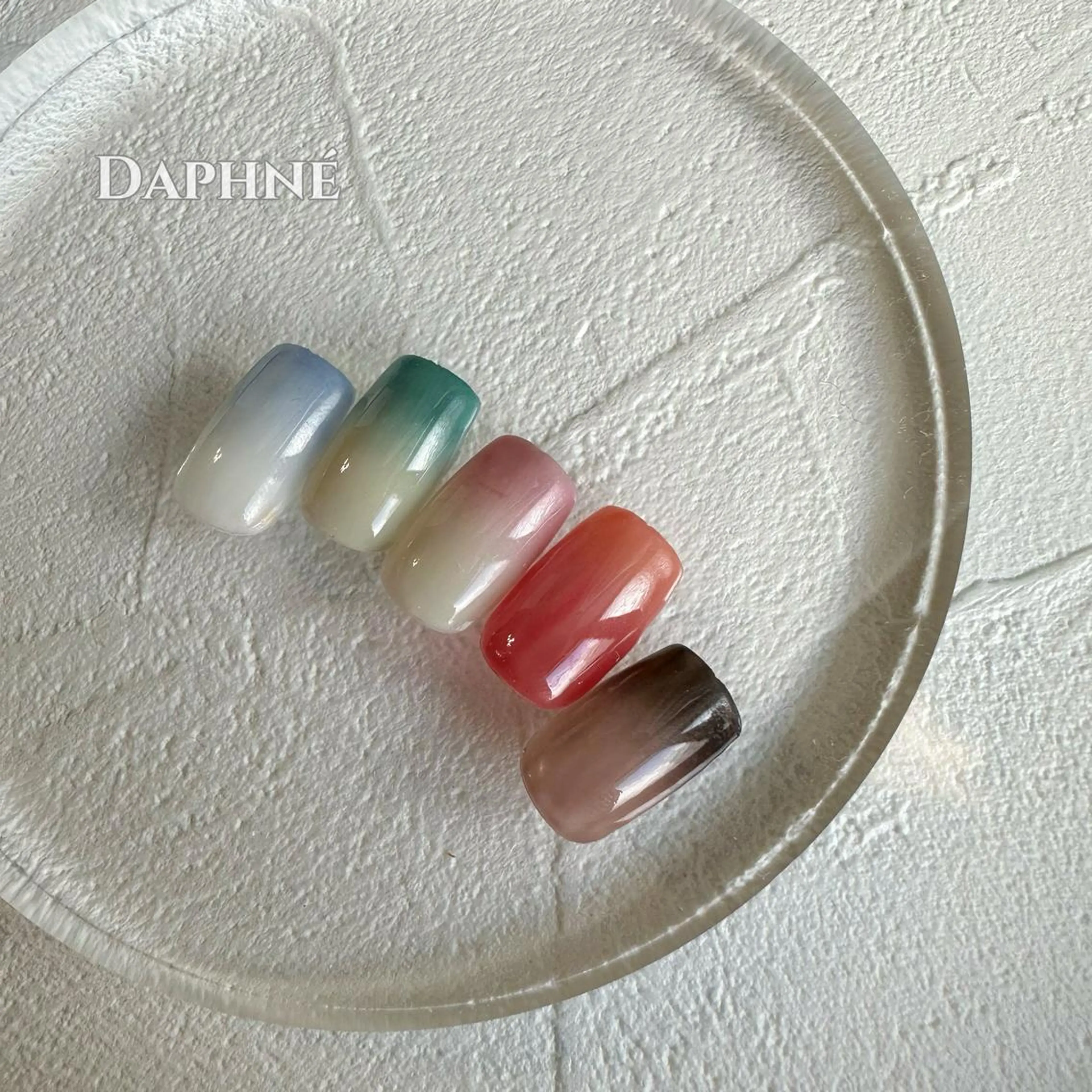 ネイル nailsalon Daphneのネイルデザイン