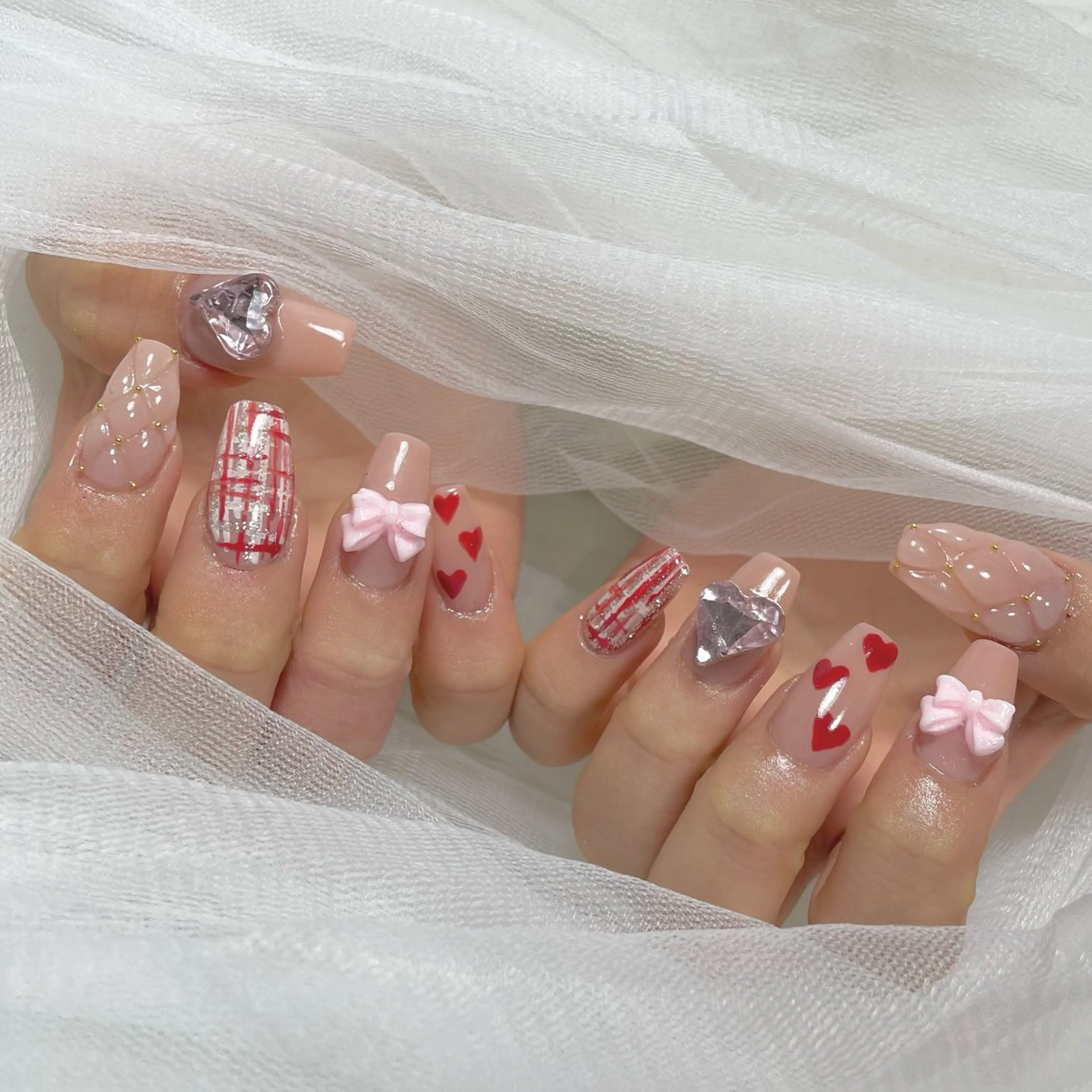 ネイル バレンタイン h's dazz harukaのネイルデザイン