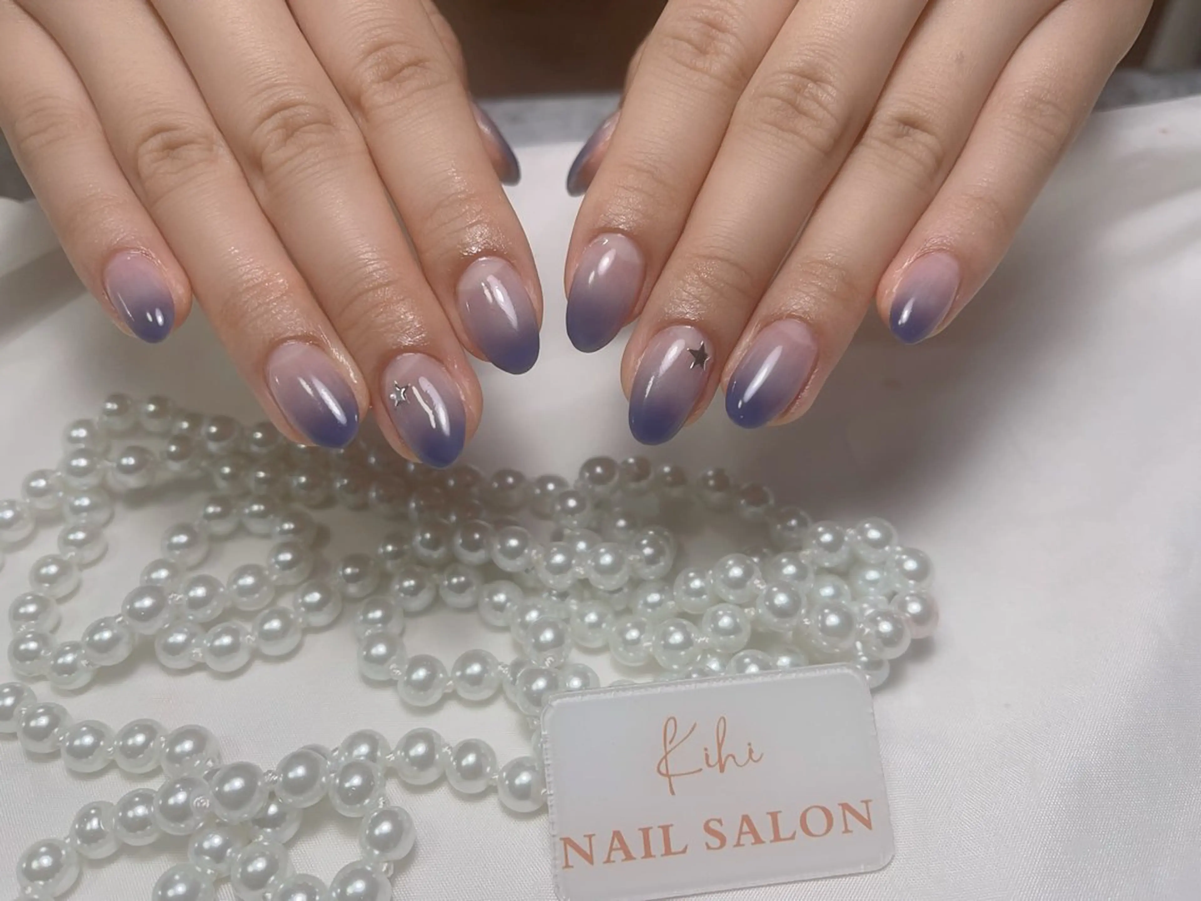 ネイル アートネイル フレンチネイル ジェルネイル グラデーション 韓国ネイル ハンドネイル 💕鈴木ユリ パラジェル/オフ無料のネイルデザイン