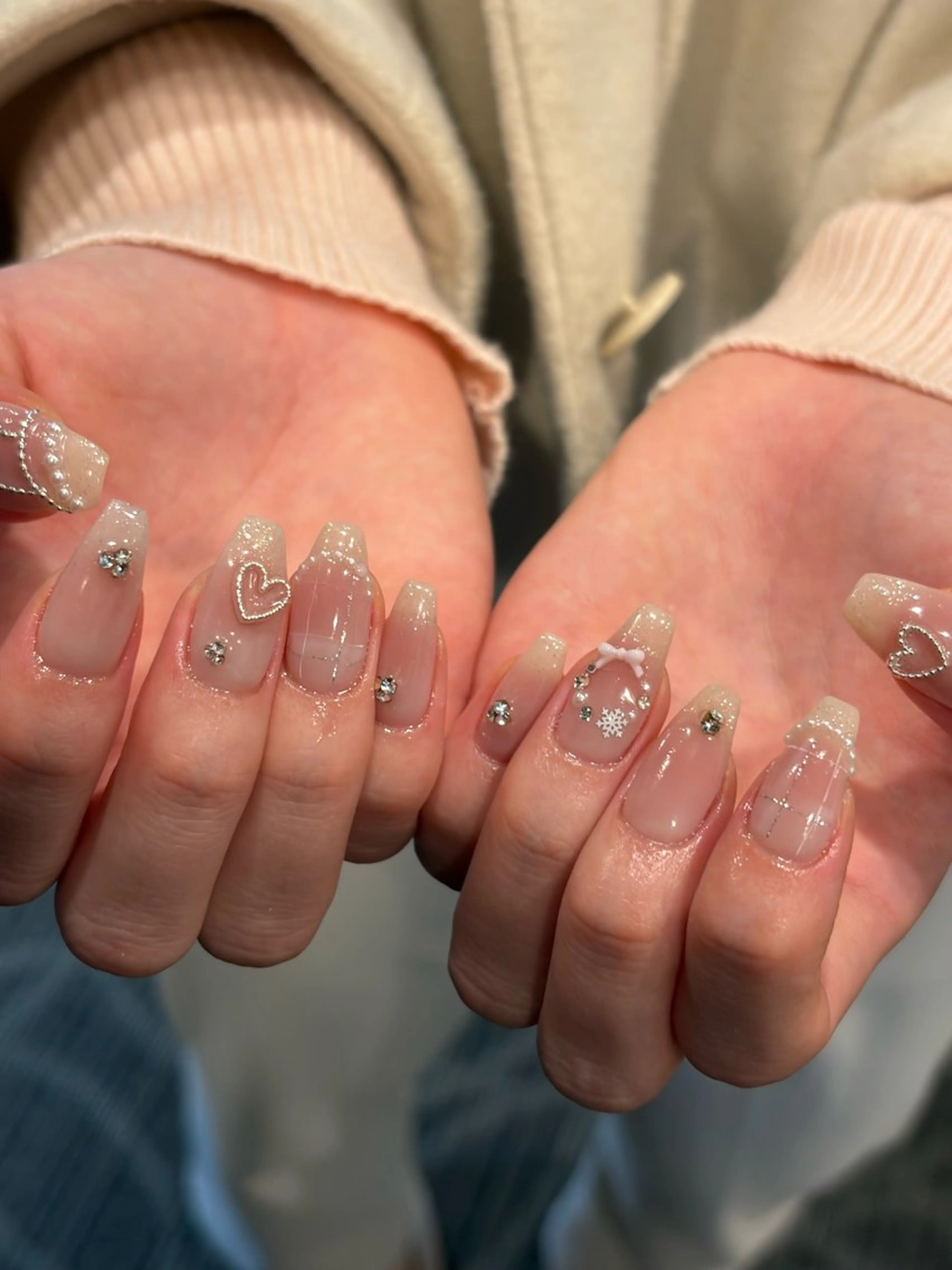 ネイル ガーリー マグネットネイル ワンカラーネイル ハンドネイル Nobody_ Karenのネイルデザイン