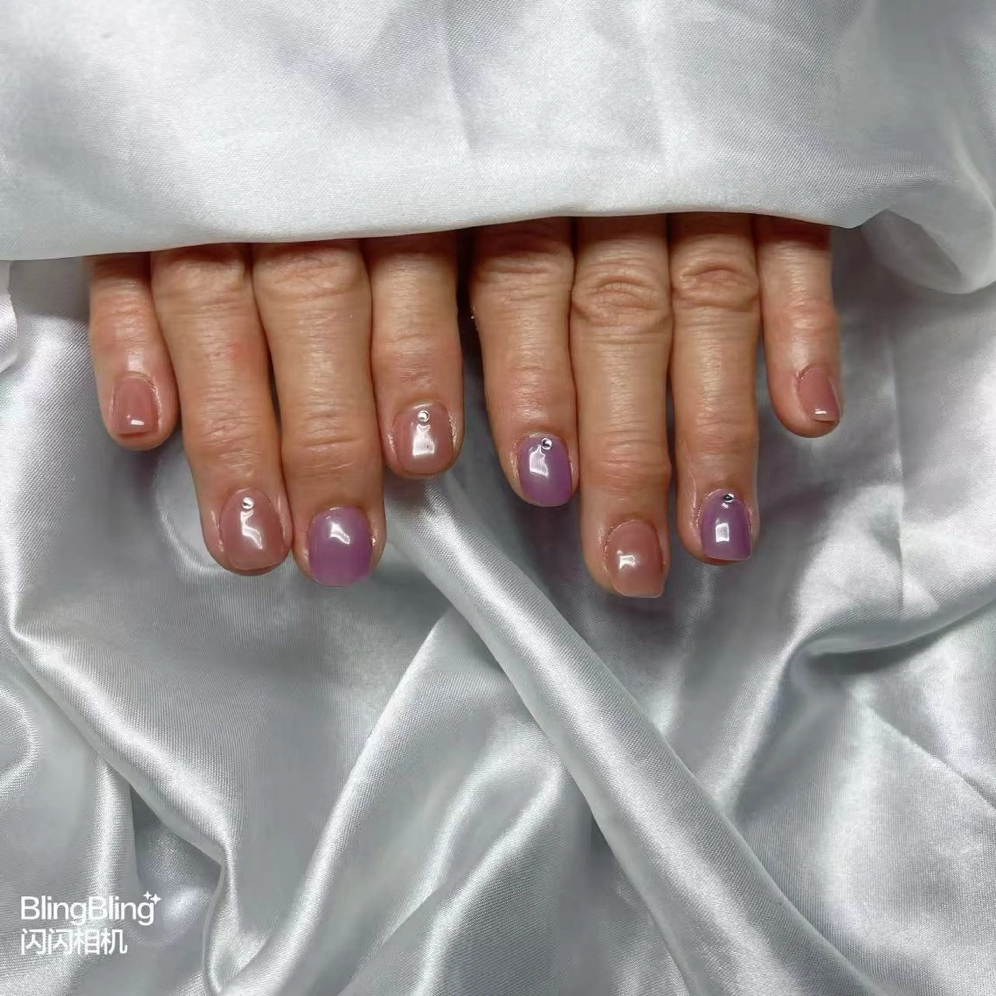 ネイル 高木 維麗絲のネイルデザイン