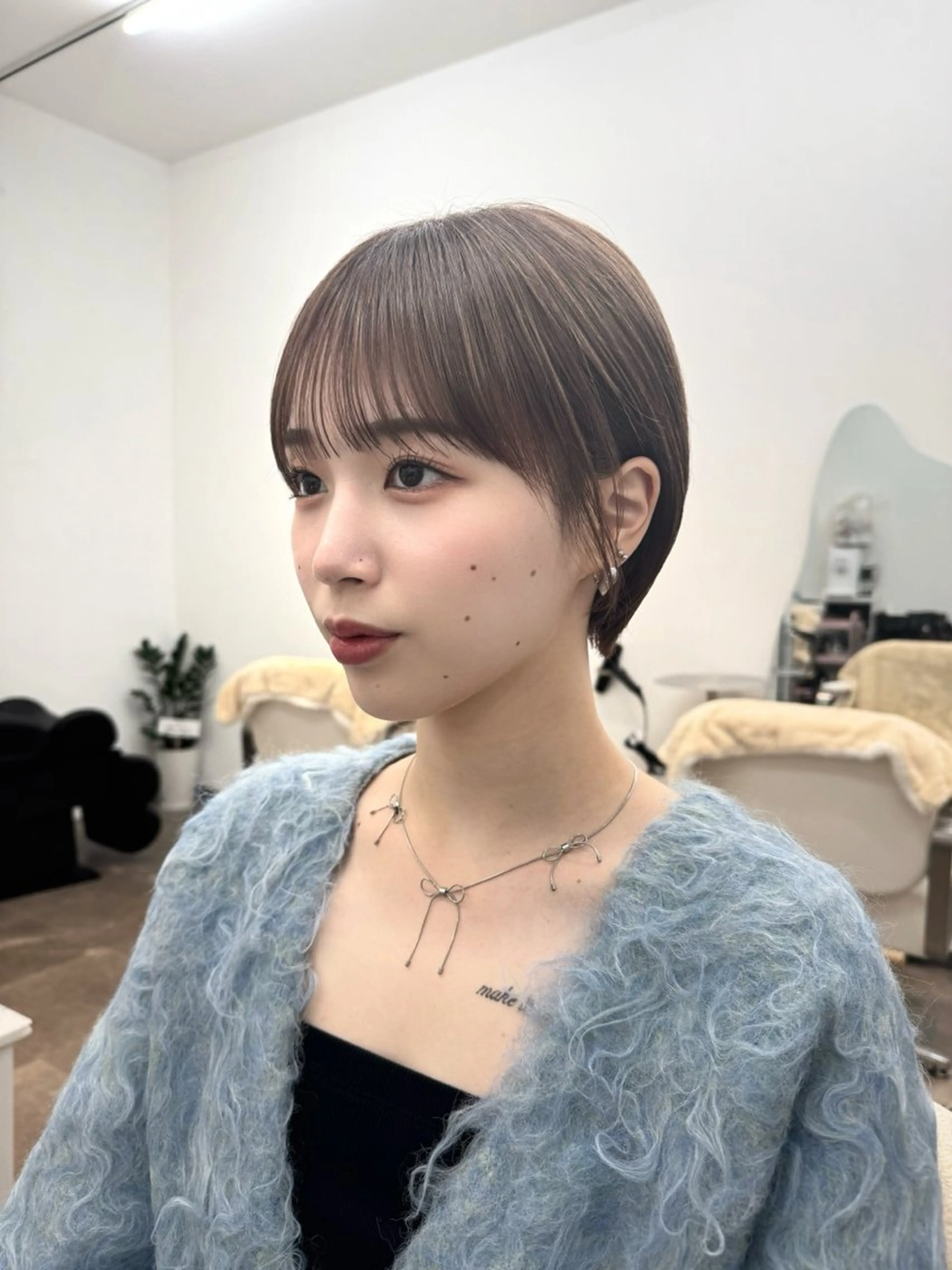 ショート カラー カット ヘアカラー トリートメント IVORY.所属・🟩くすみブラウン/ ショート/ボブ/大司のヘアスタイル