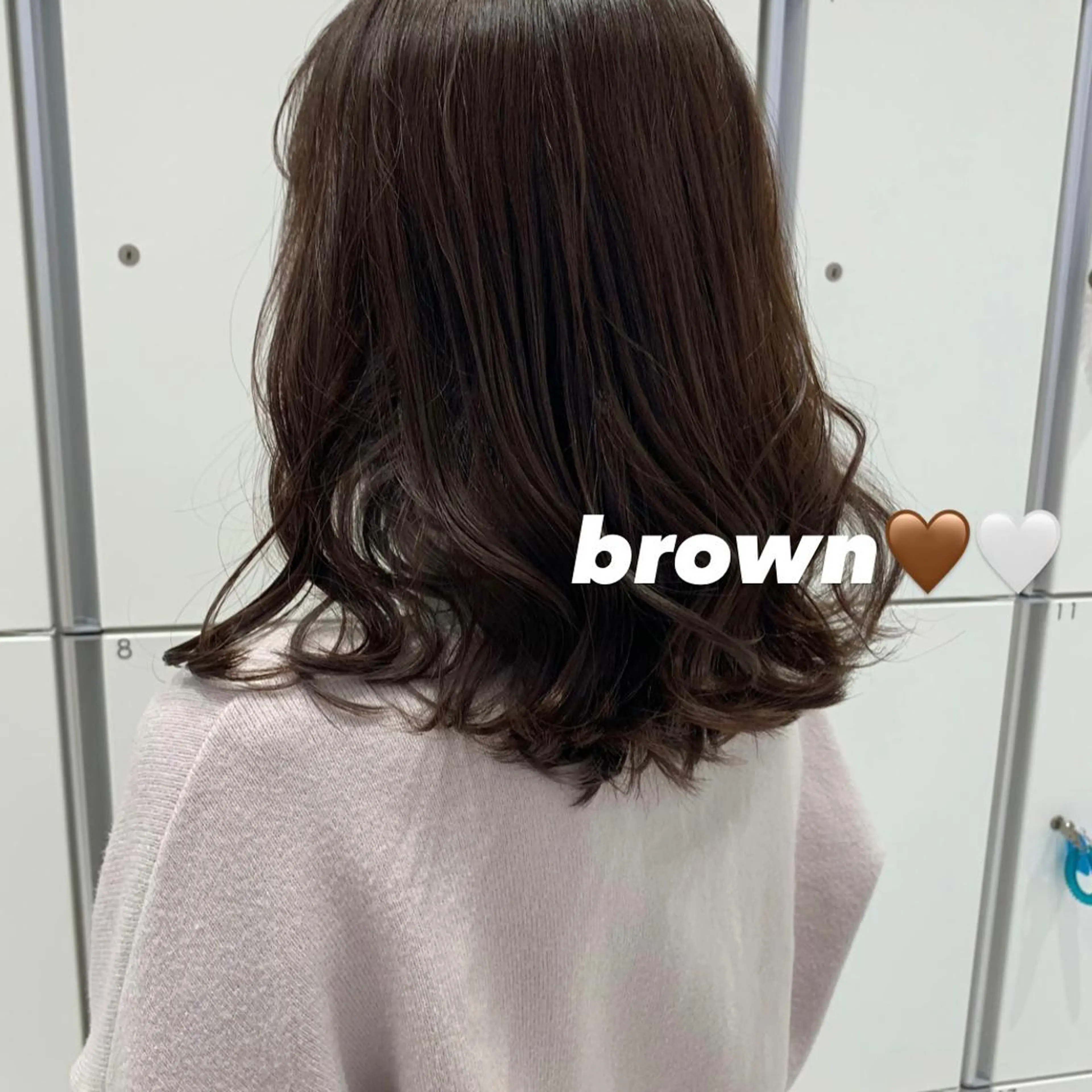 セミロング カラー 🦋　大塚 絢　🦋のヘアスタイル