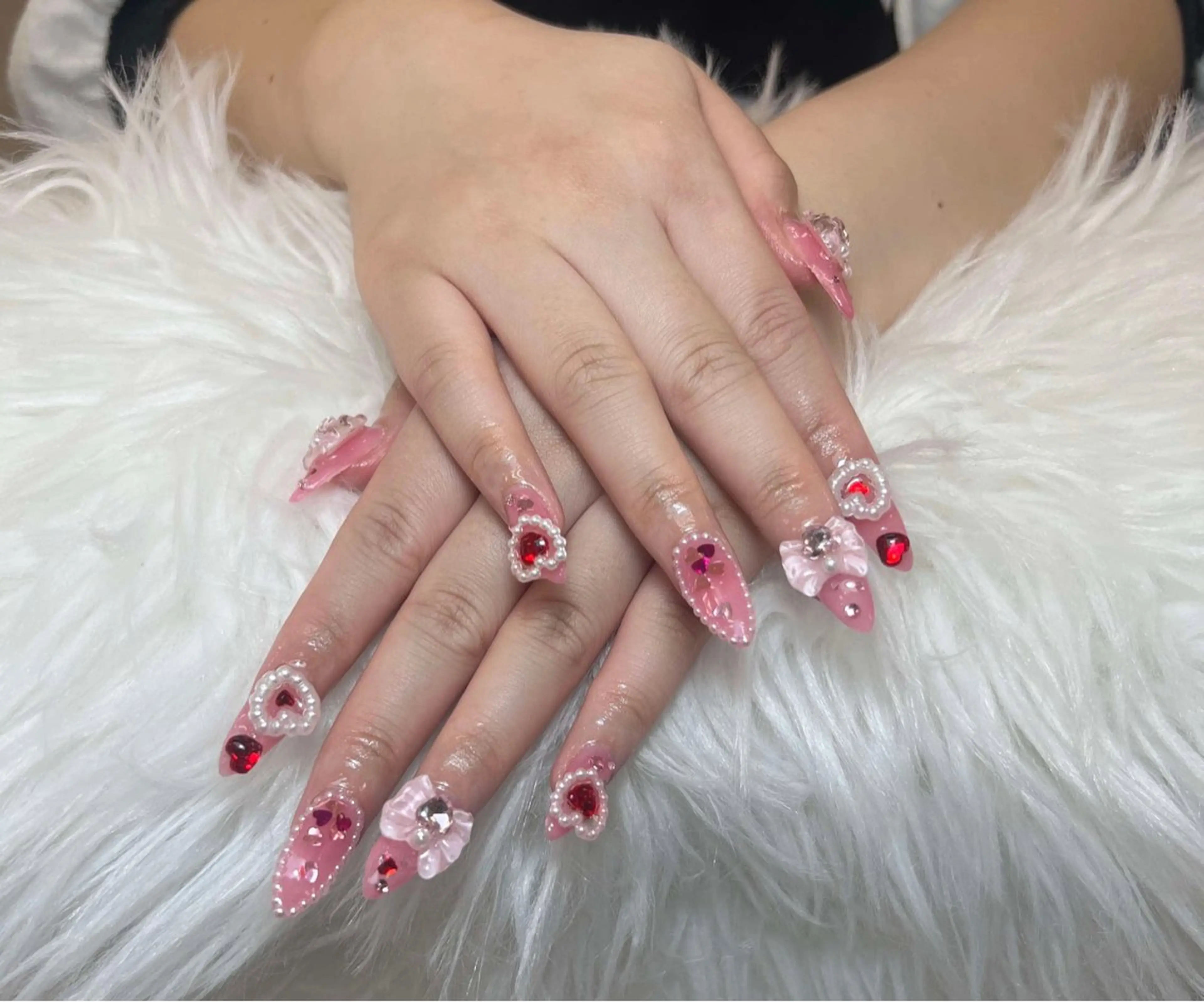 ネイル ハート ハンドネイル ハンドケア Anh Nail 歌舞伎町のネイルデザイン